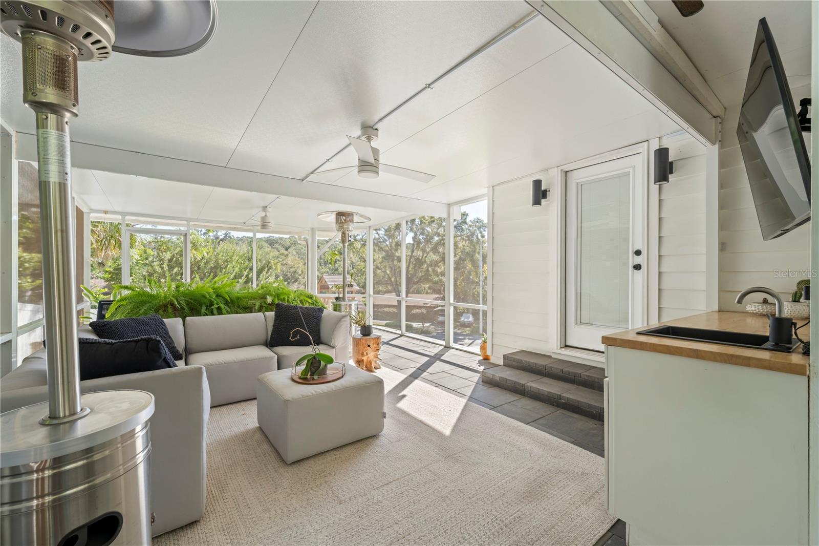 Image 55 of 57 For 1930 Hilltop Drive