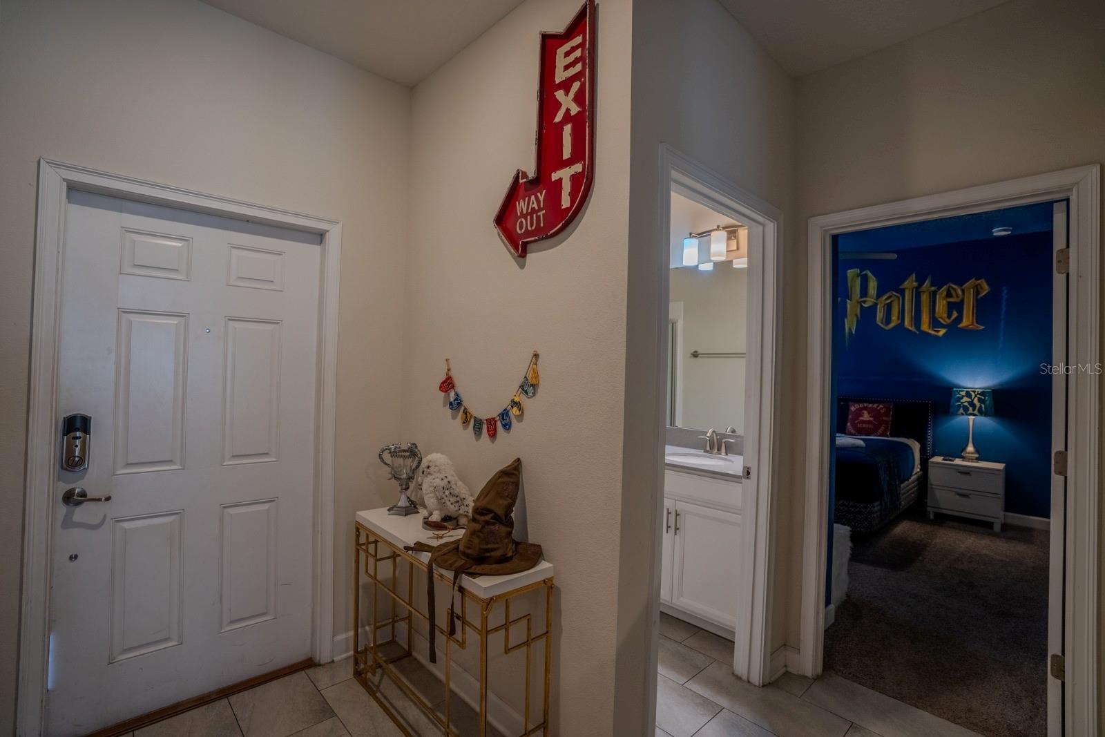 Image 3 of 31 For 4836 Romeo Circle