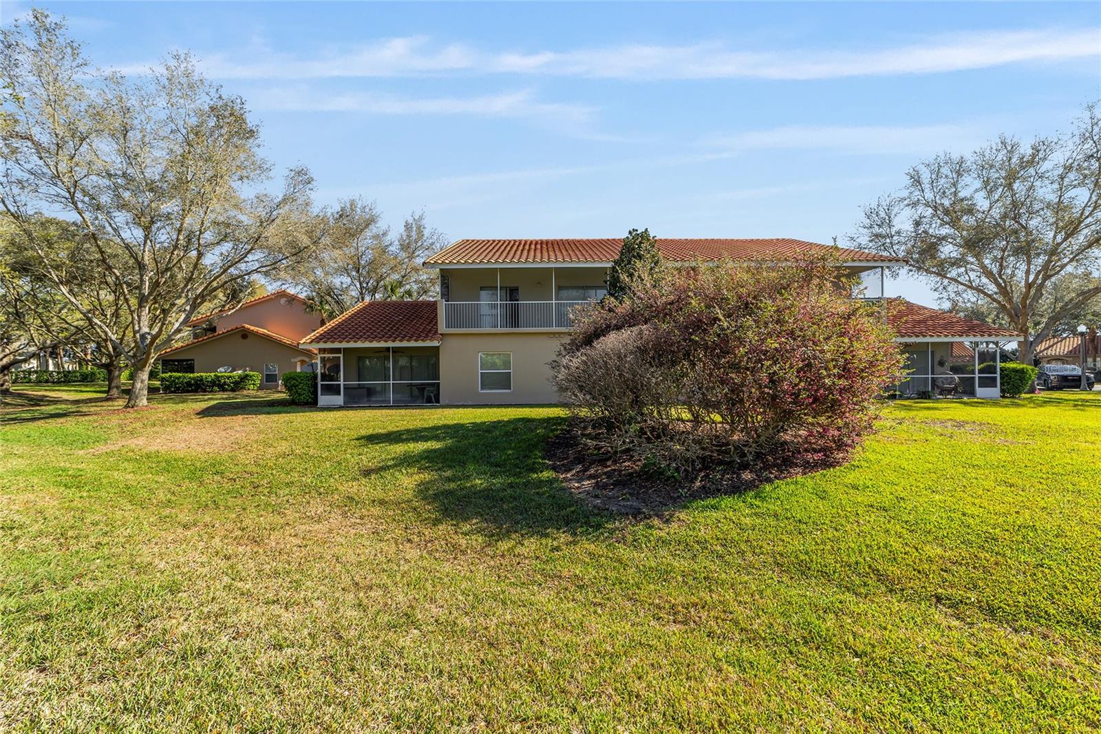 Image 39 of 40 For 5436 Admiral Way 2