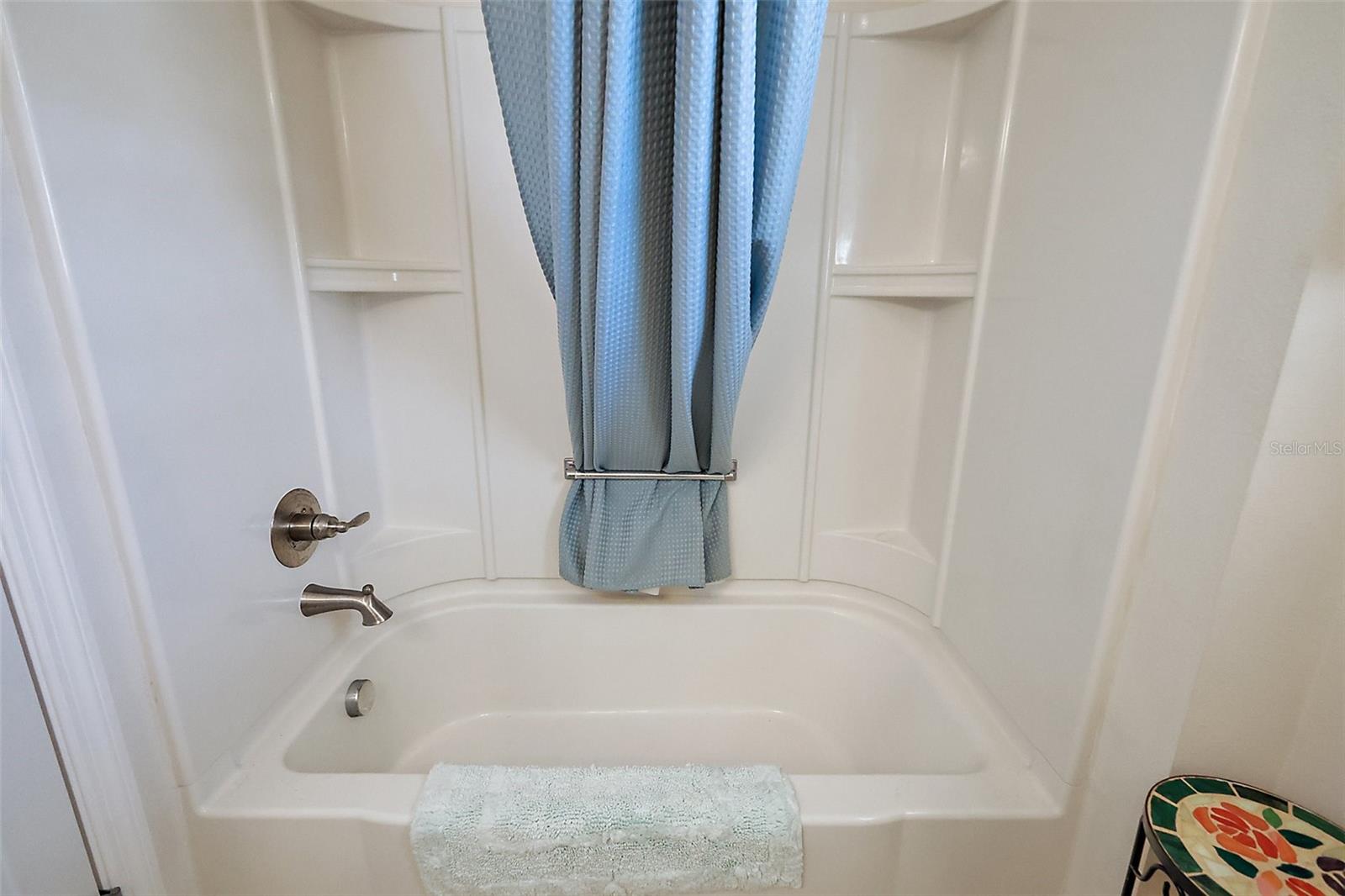 Image 14 of 31 For 1781 Kingfisher Court
