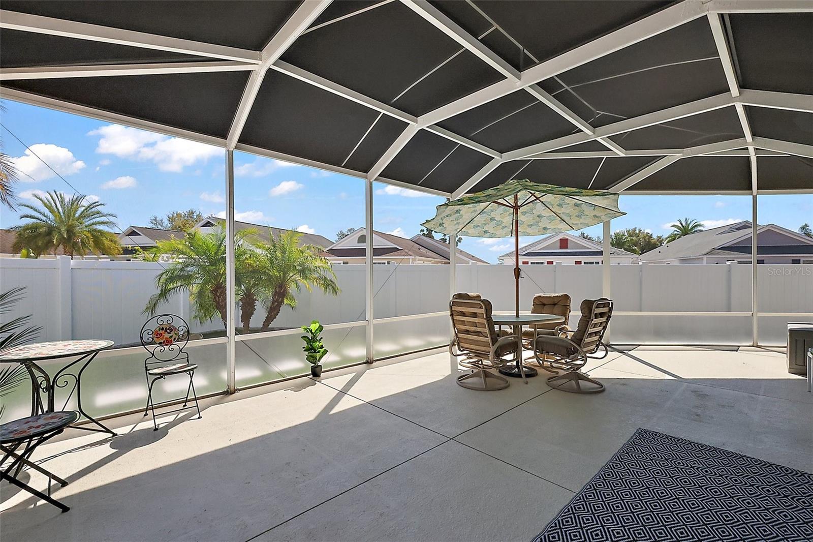 Image 21 of 31 For 1781 Kingfisher Court