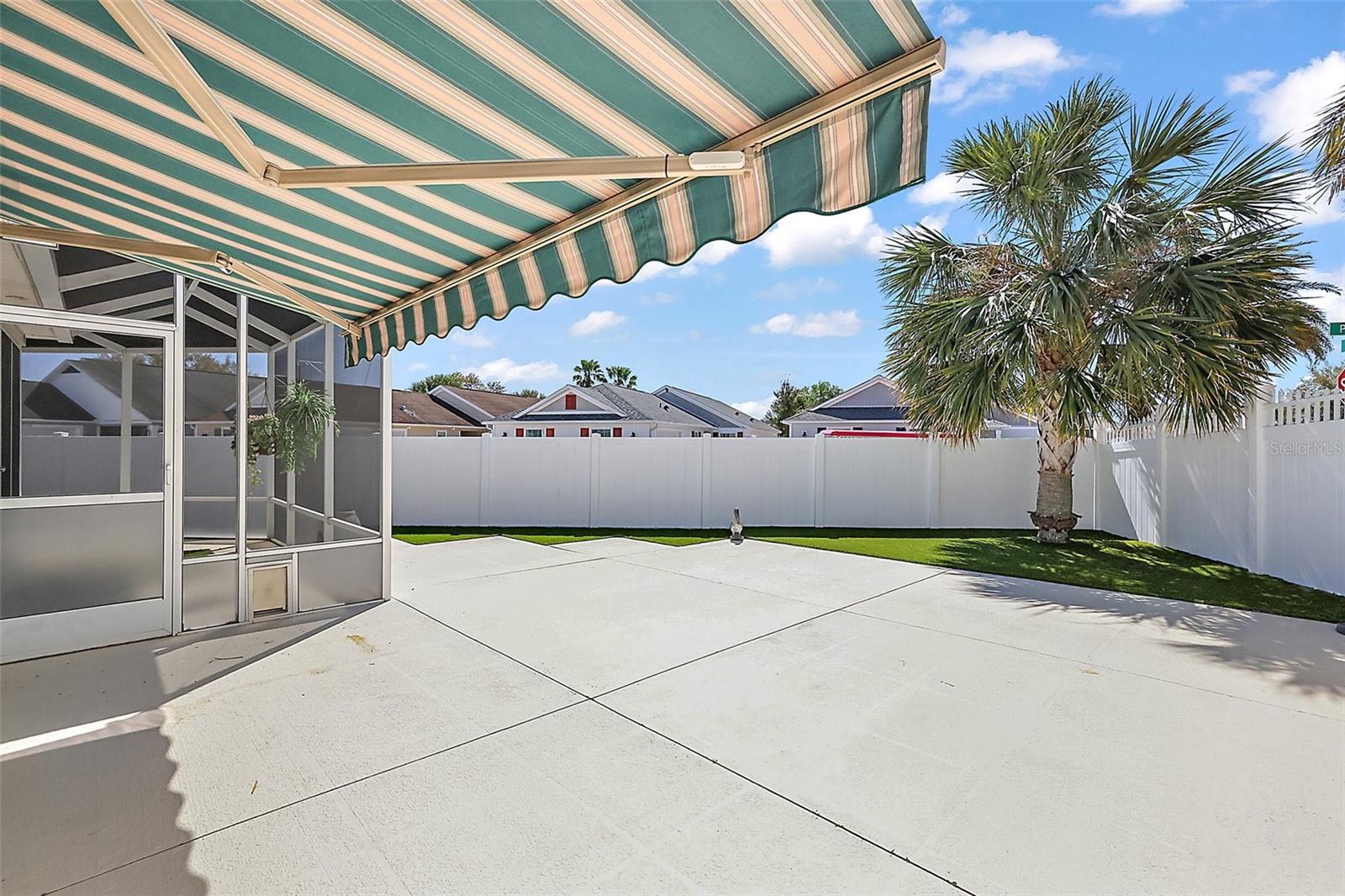 Image 23 of 31 For 1781 Kingfisher Court