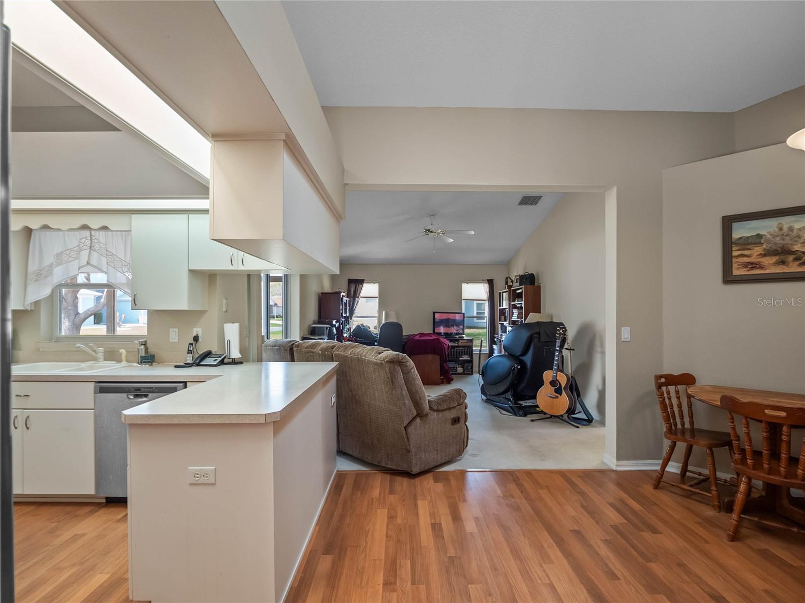 Image 11 of 65 For 5533 Squires Drive