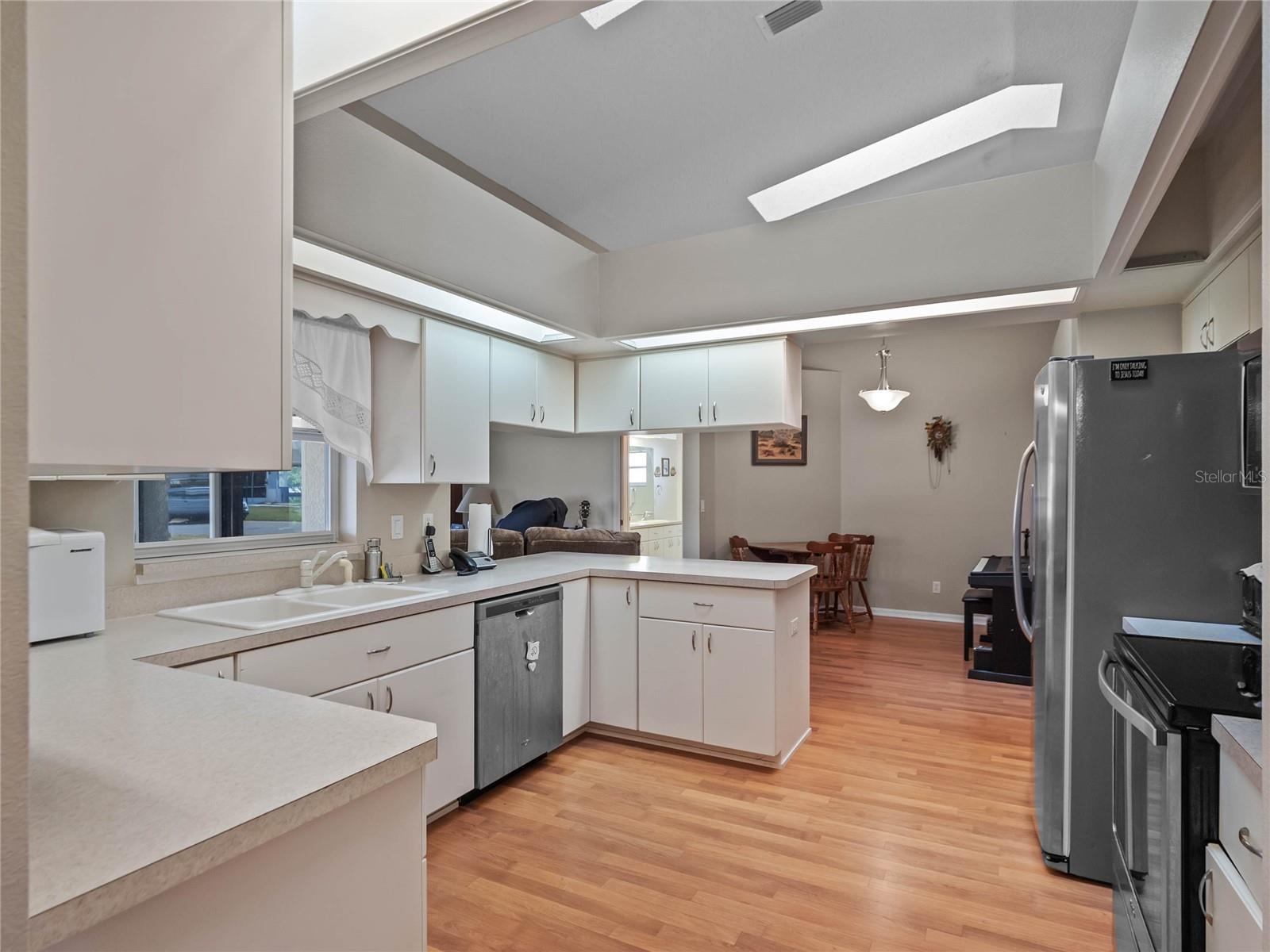 Image 13 of 65 For 5533 Squires Drive