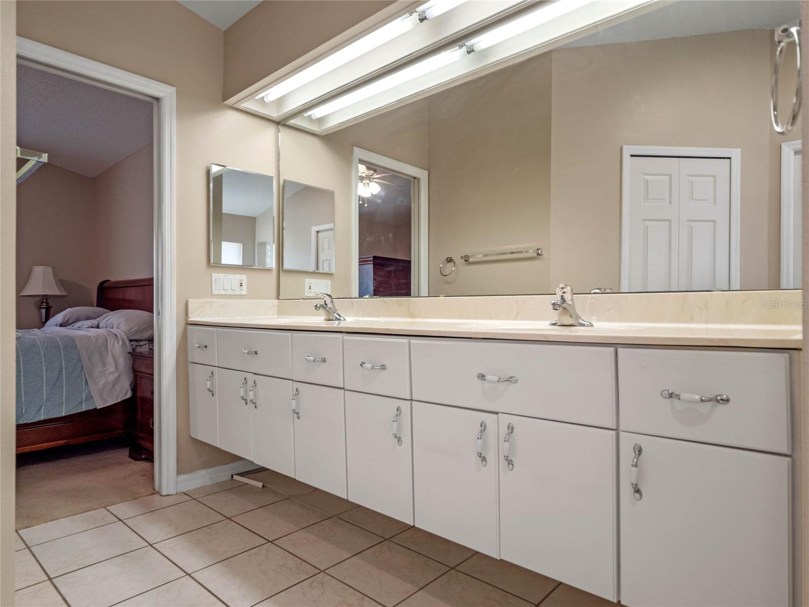 Image 20 of 65 For 5533 Squires Drive