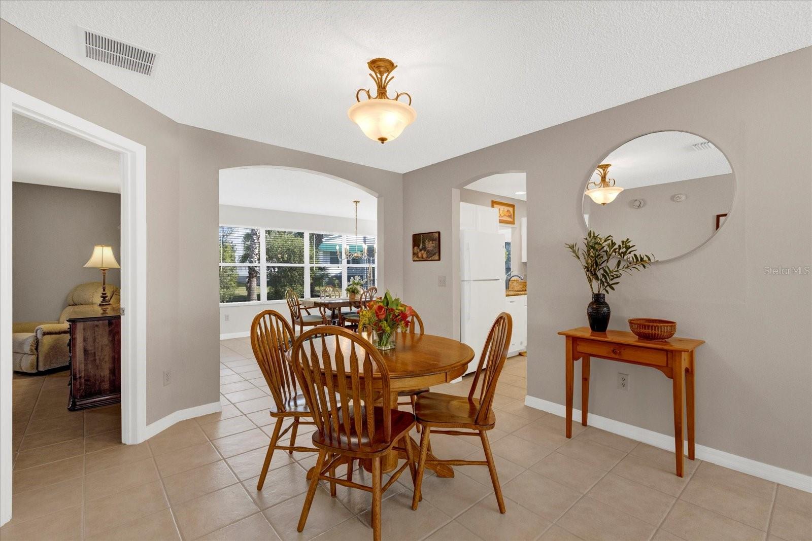 Image 6 of 35 For 9511 168th Elderberry Place