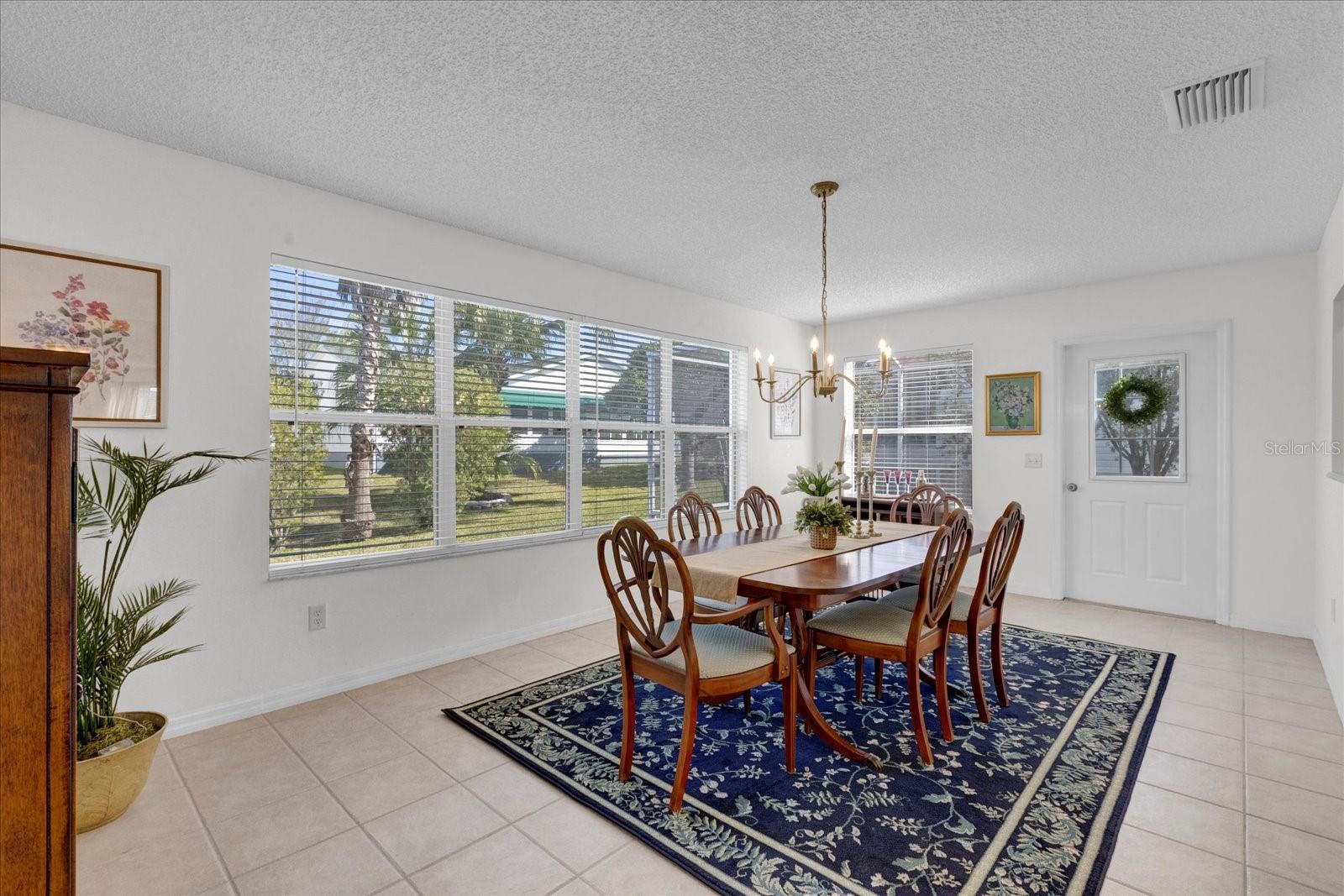 Image 8 of 35 For 9511 168th Elderberry Place