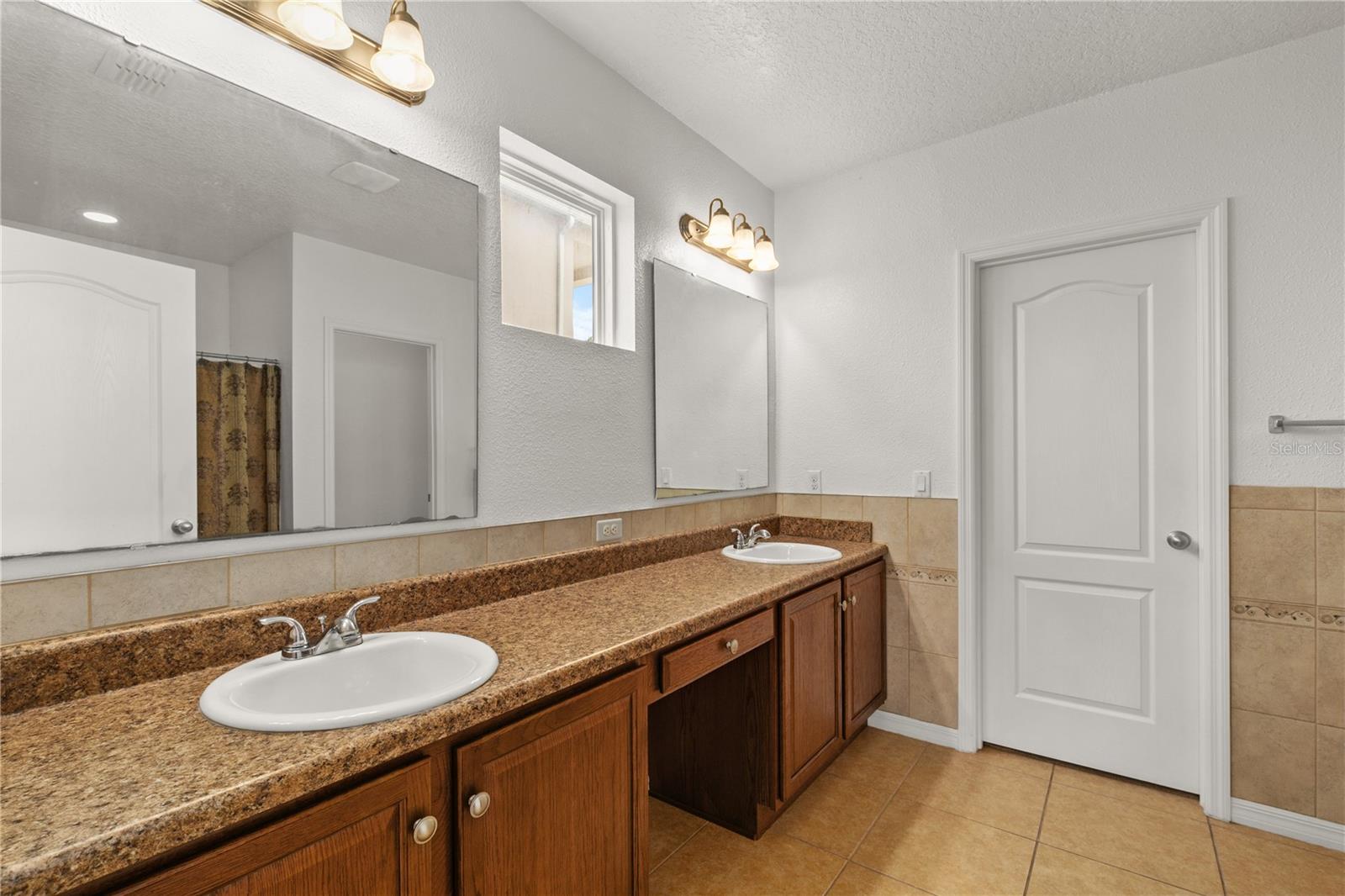 Image 23 of 41 For 1841 Dunn Cove Drive