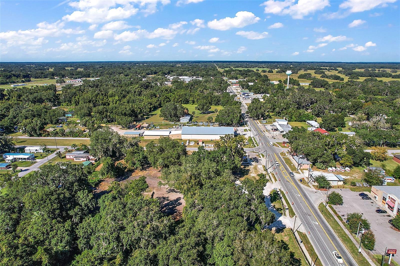 Image 4 of 10 For 82 Market Boulevard