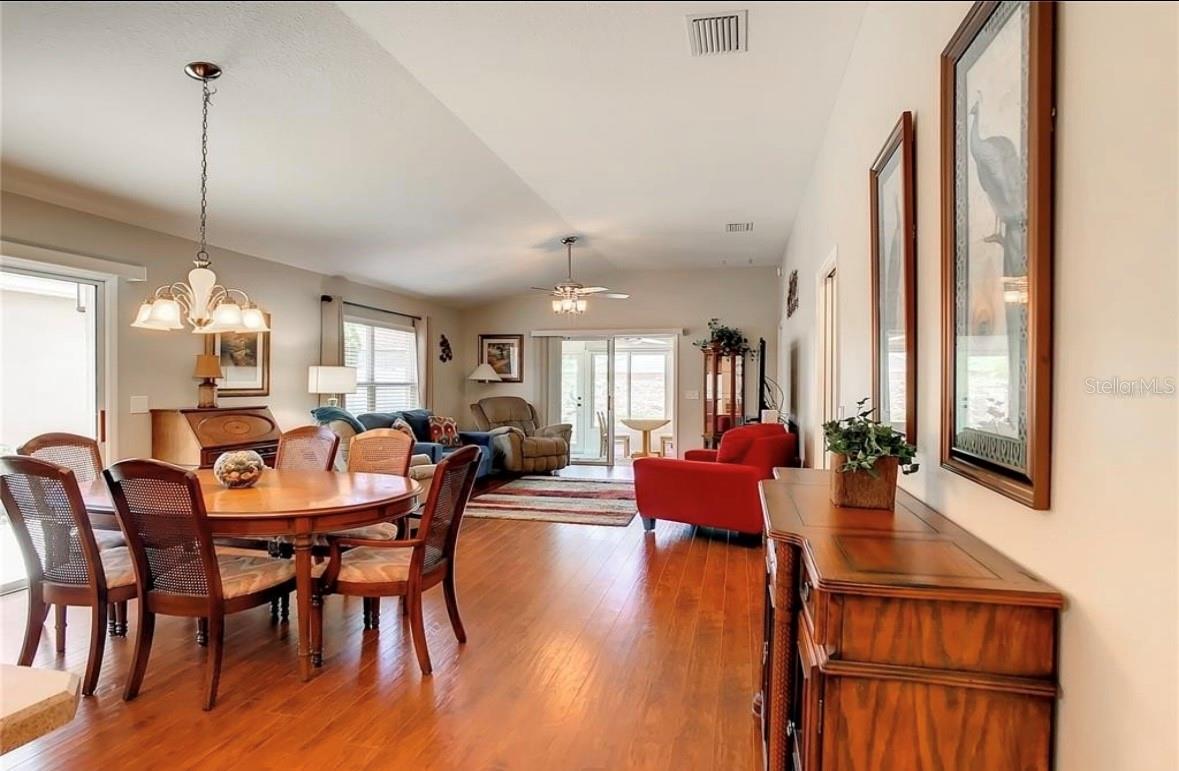 Image 6 of 30 For 3076 Gulfport Court