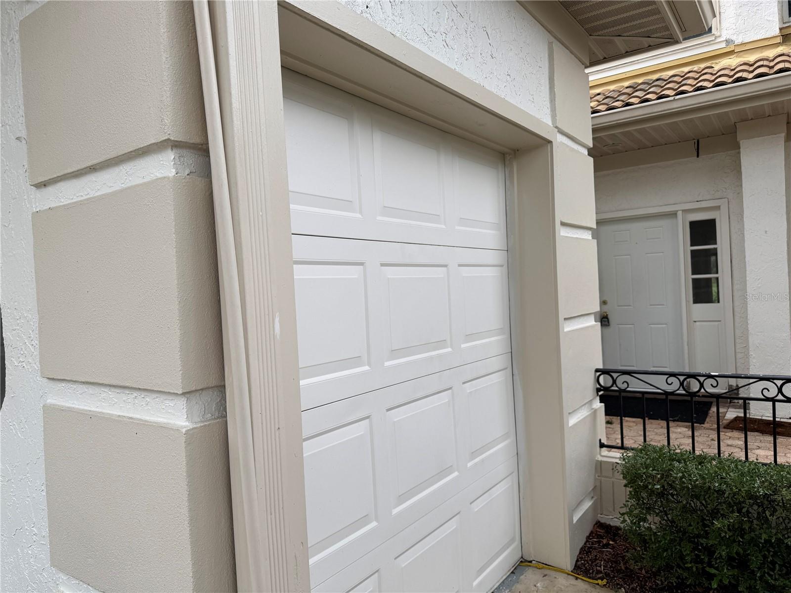 Image 2 of 49 For 2450 Sweetwater Country Club Drive