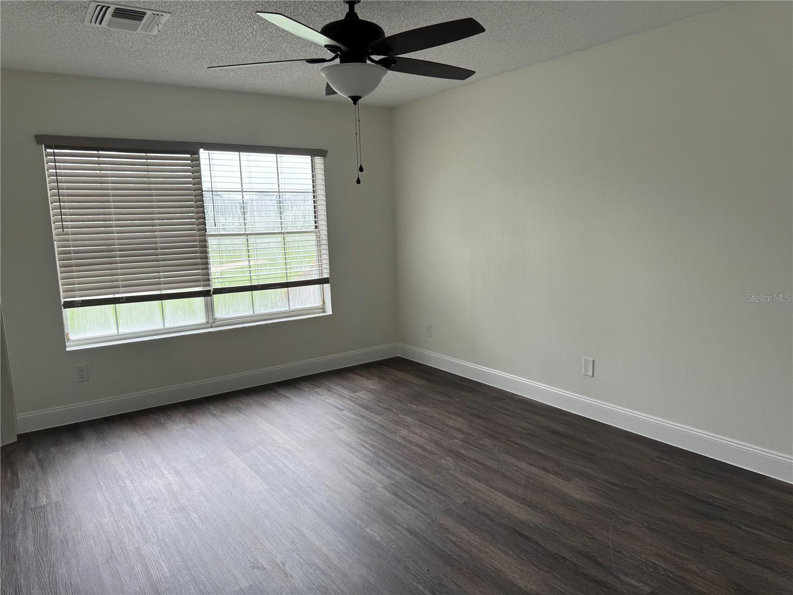Image 42 of 49 For 2450 Sweetwater Country Club Drive