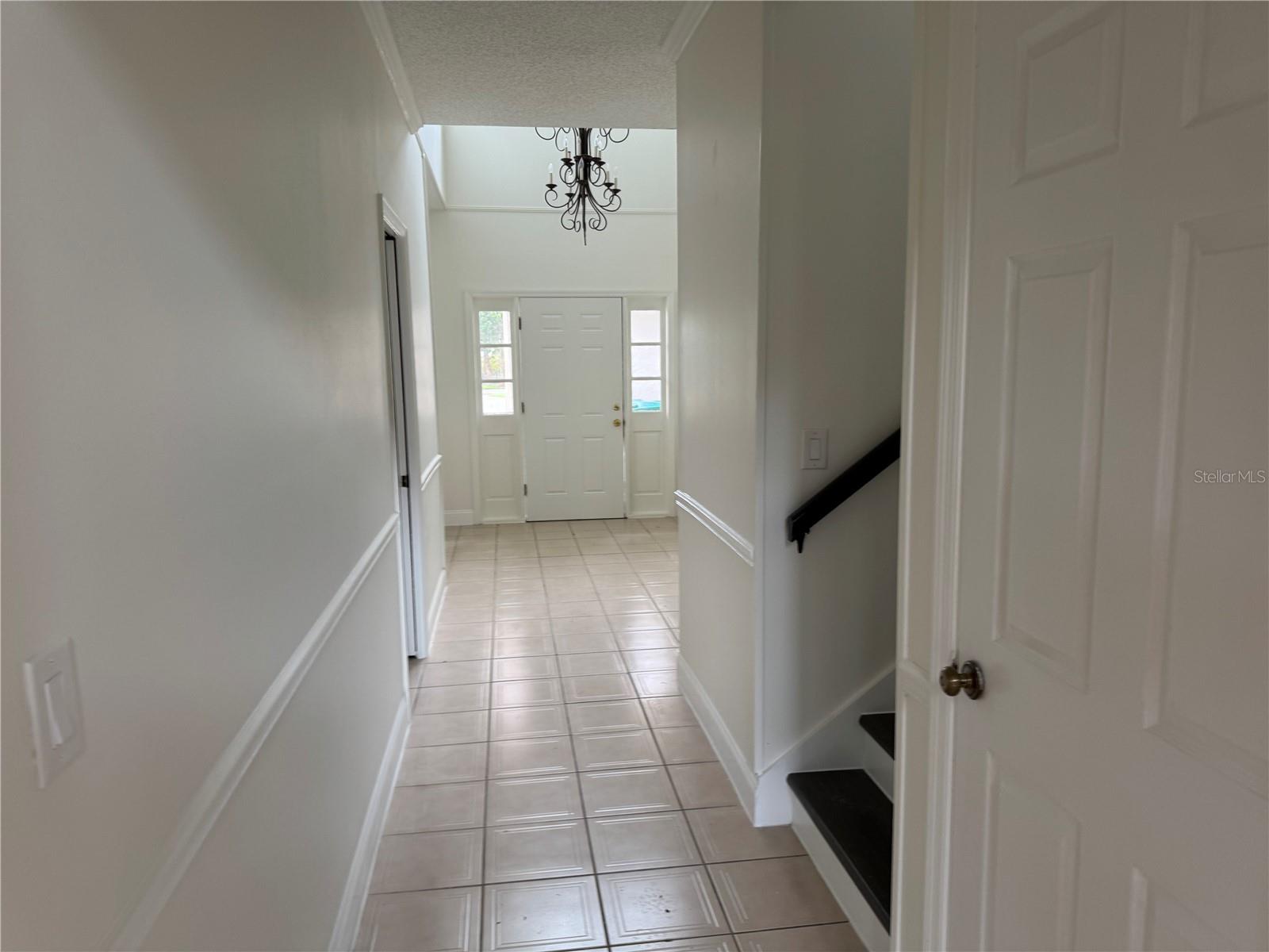 Image 5 of 49 For 2450 Sweetwater Country Club Drive