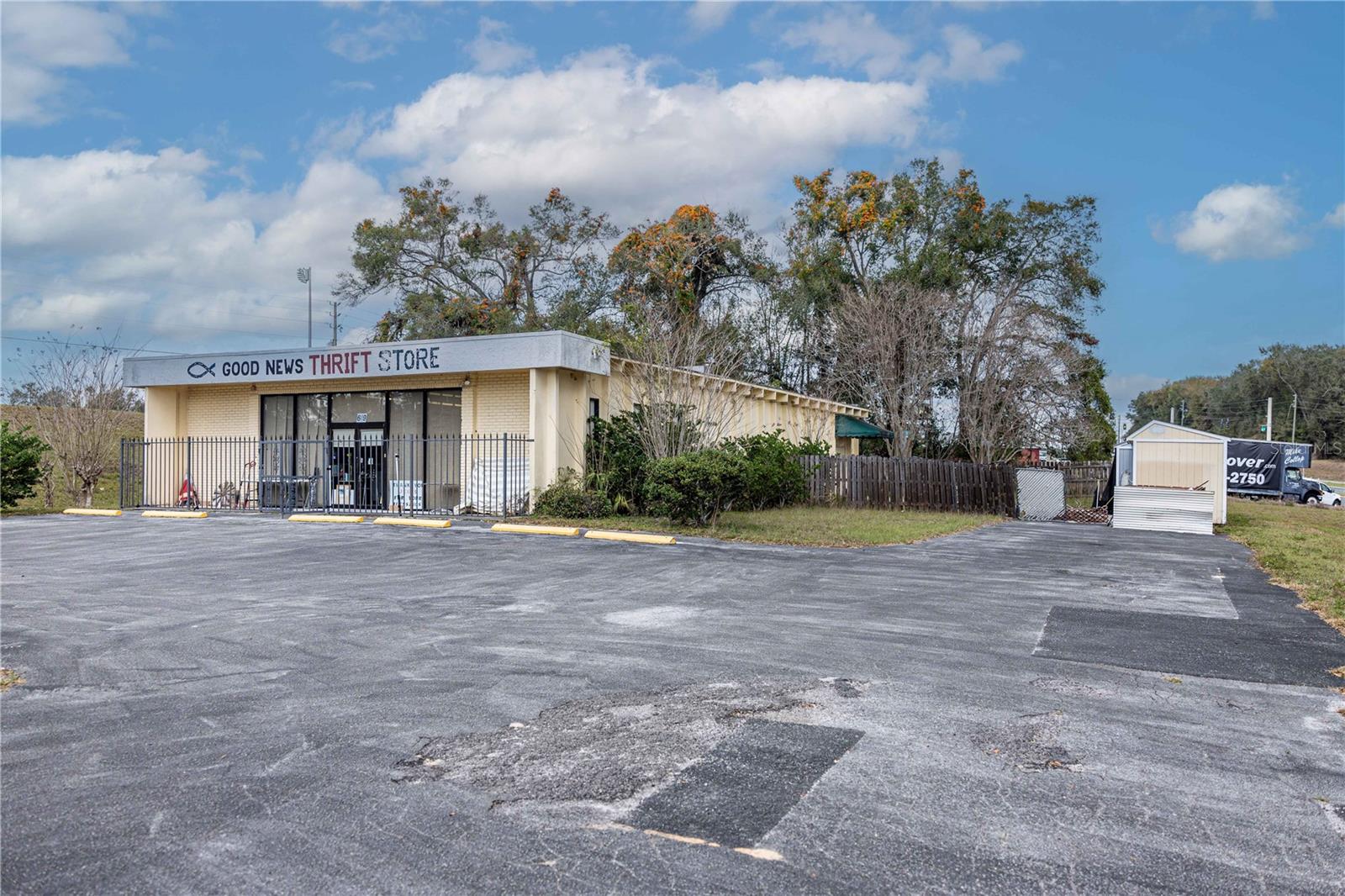 Image 39 of 41 For 619 Dixie Ave. (us Hwy 441-27)