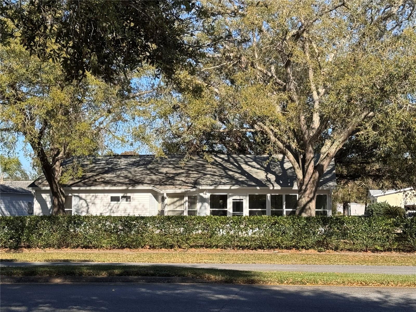 Image 14 of 100 For 25527 Oak Alley