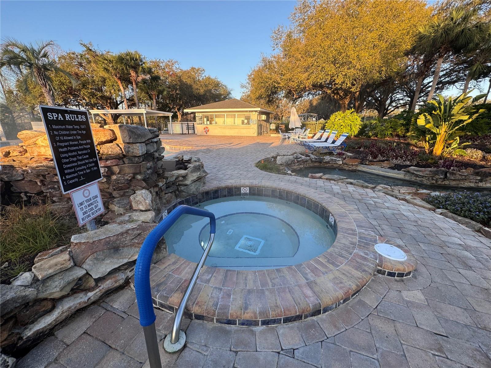 Image 84 of 100 For 25527 Oak Alley