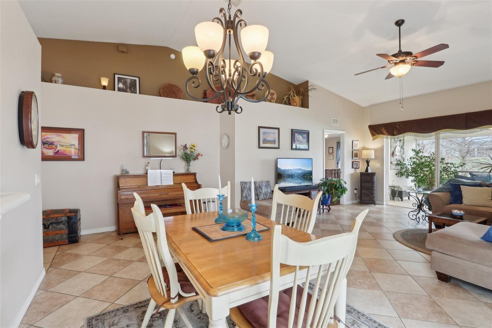 Image 13 of 48 For 5056 Harbour Drive