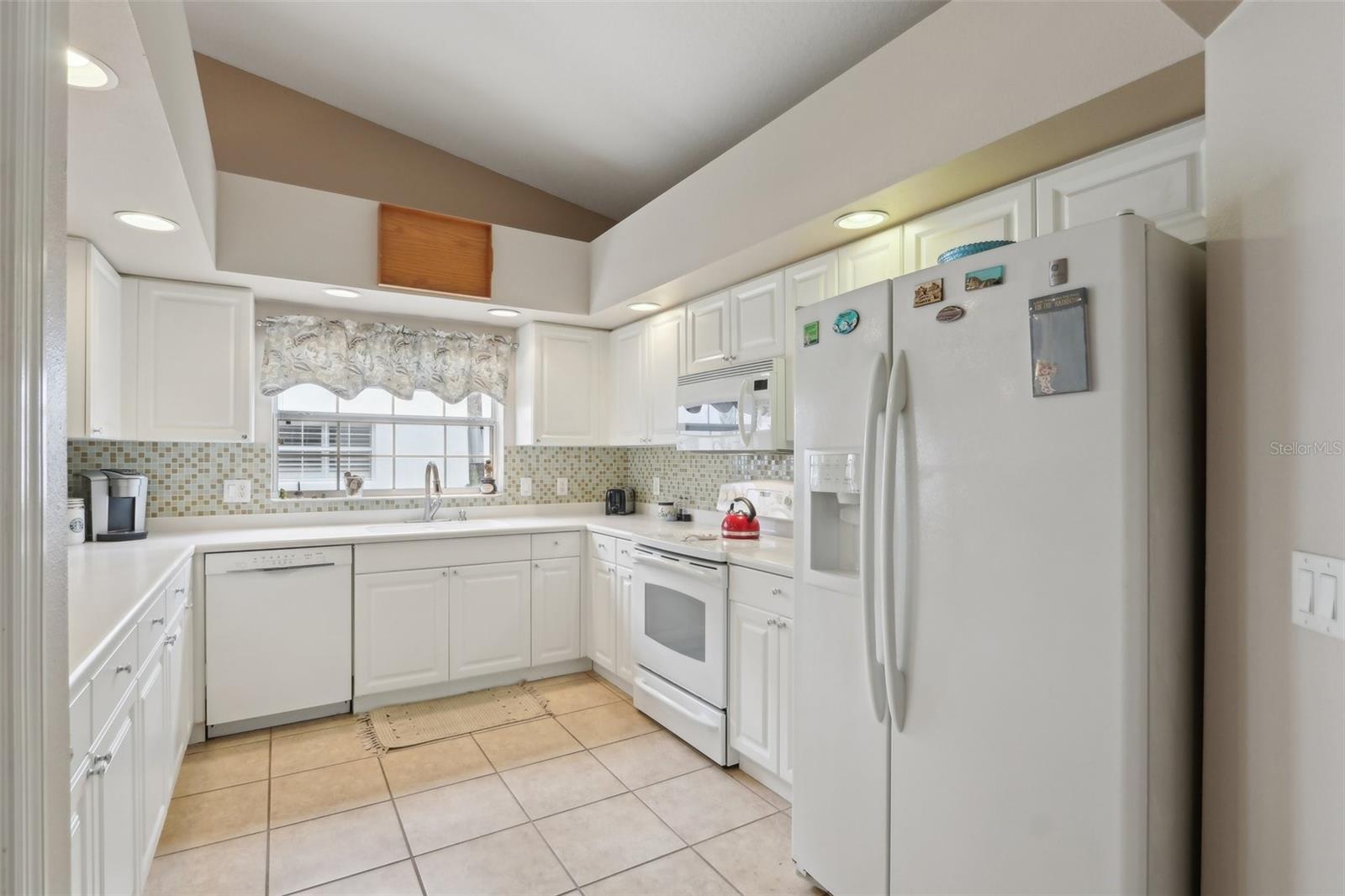 Image 15 of 48 For 5056 Harbour Drive