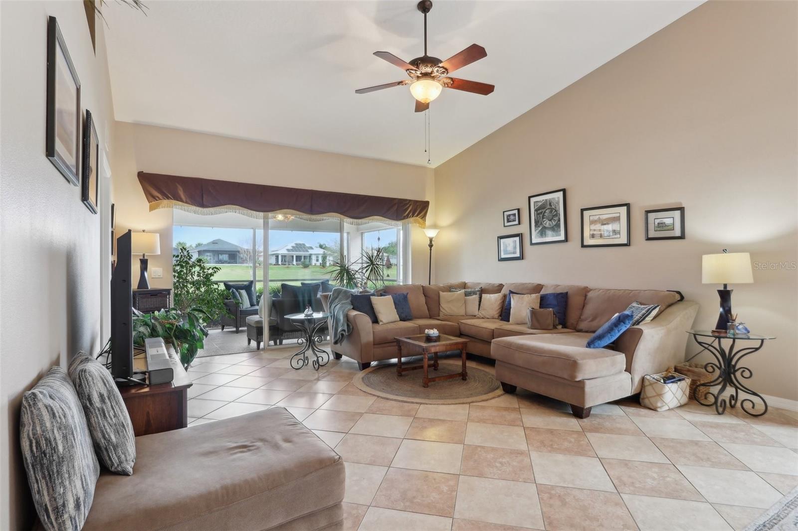 Image 8 of 48 For 5056 Harbour Drive