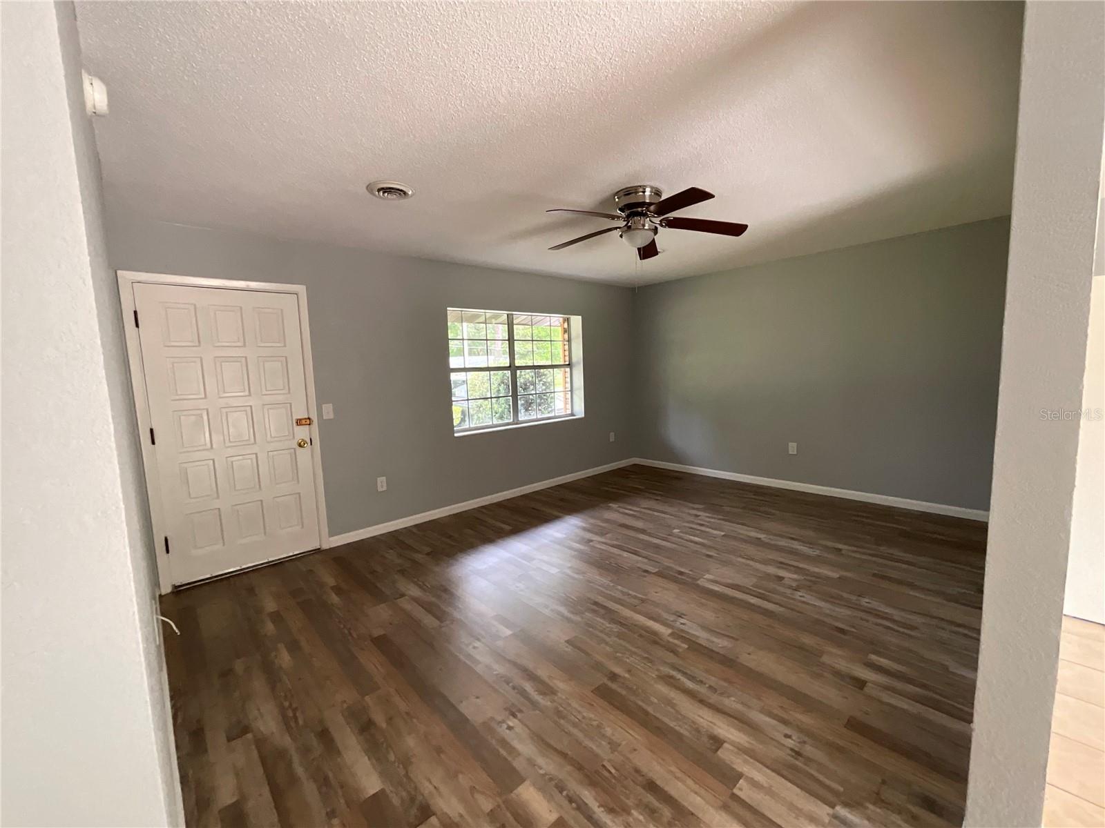 Image 18 of 34 For 3309 16th Avenue
