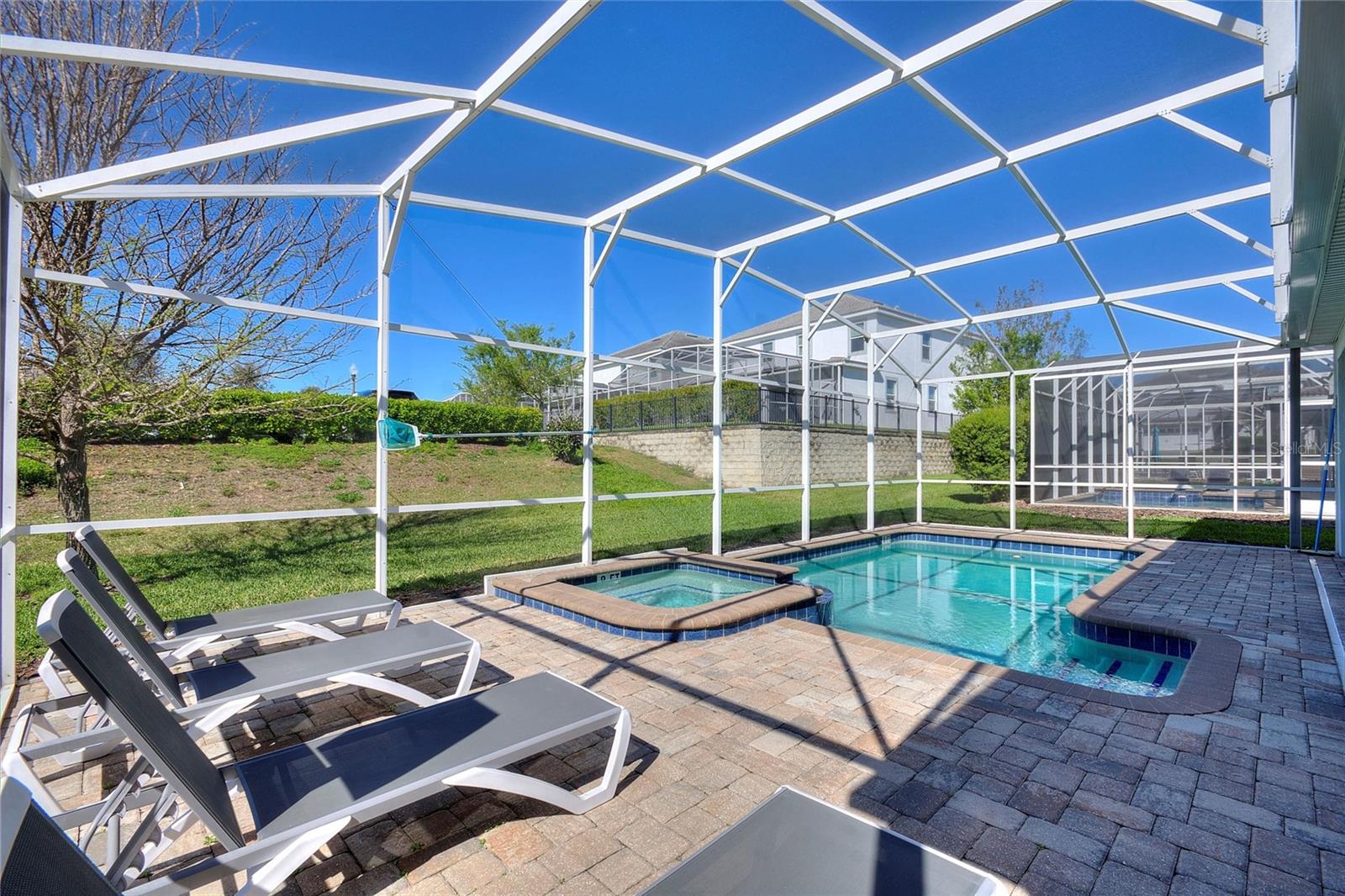 Image 62 of 100 For 1524 Flange Drive