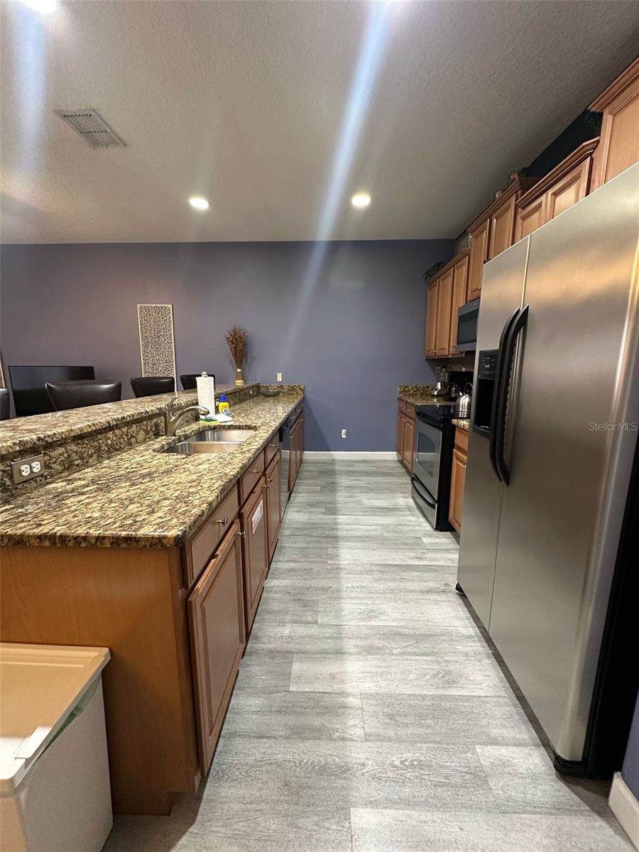 Image 5 of 48 For 8973 Cat Palm Road