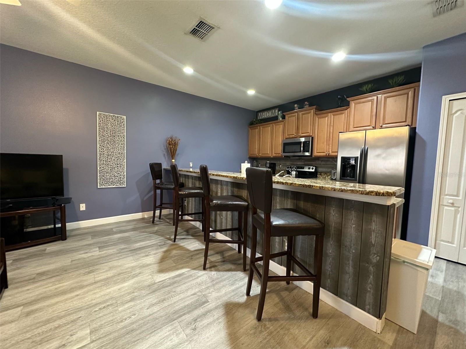 Image 6 of 48 For 8973 Cat Palm Road