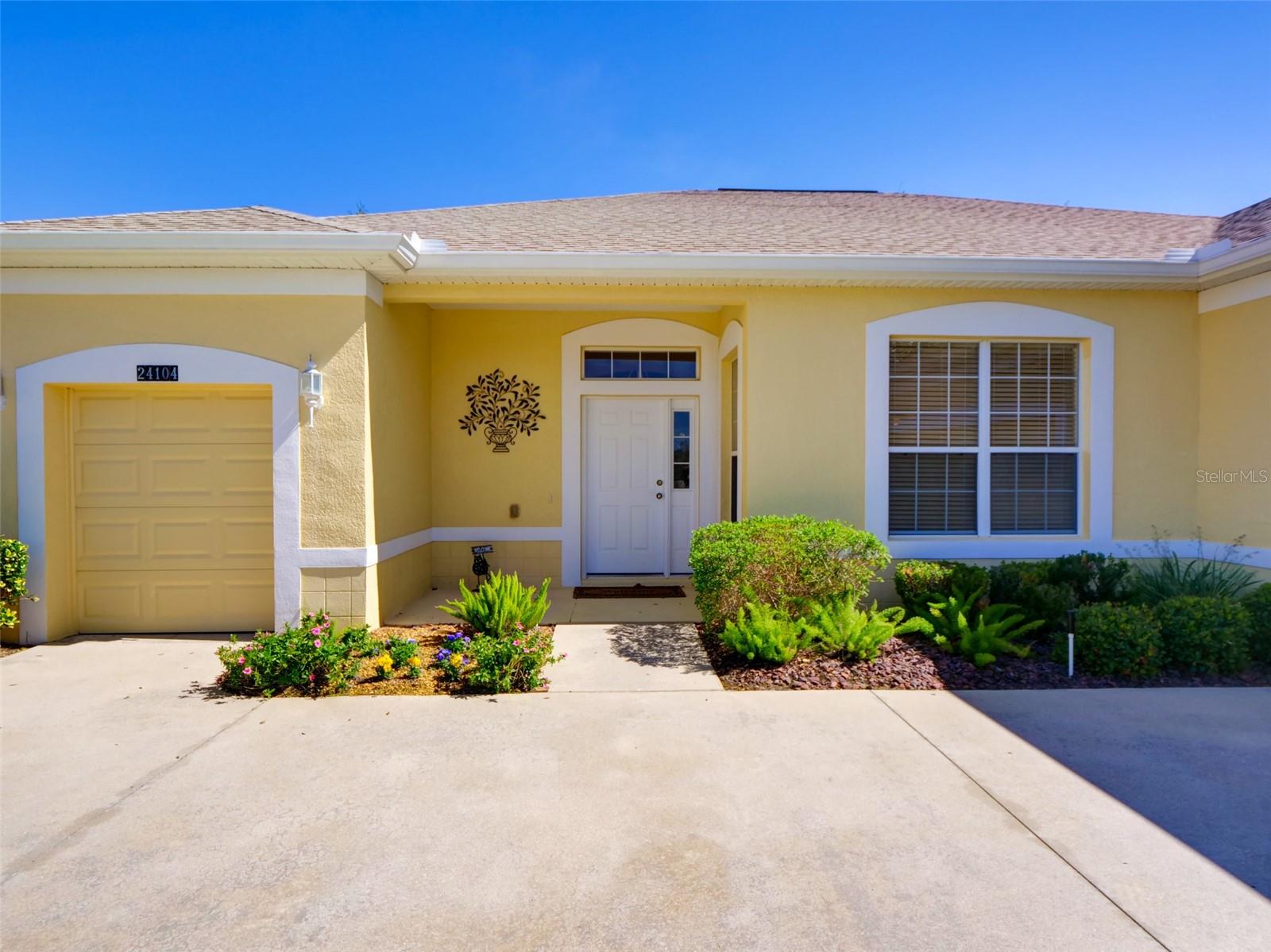 Image 2 of 32 For 24104 Robinwood Street