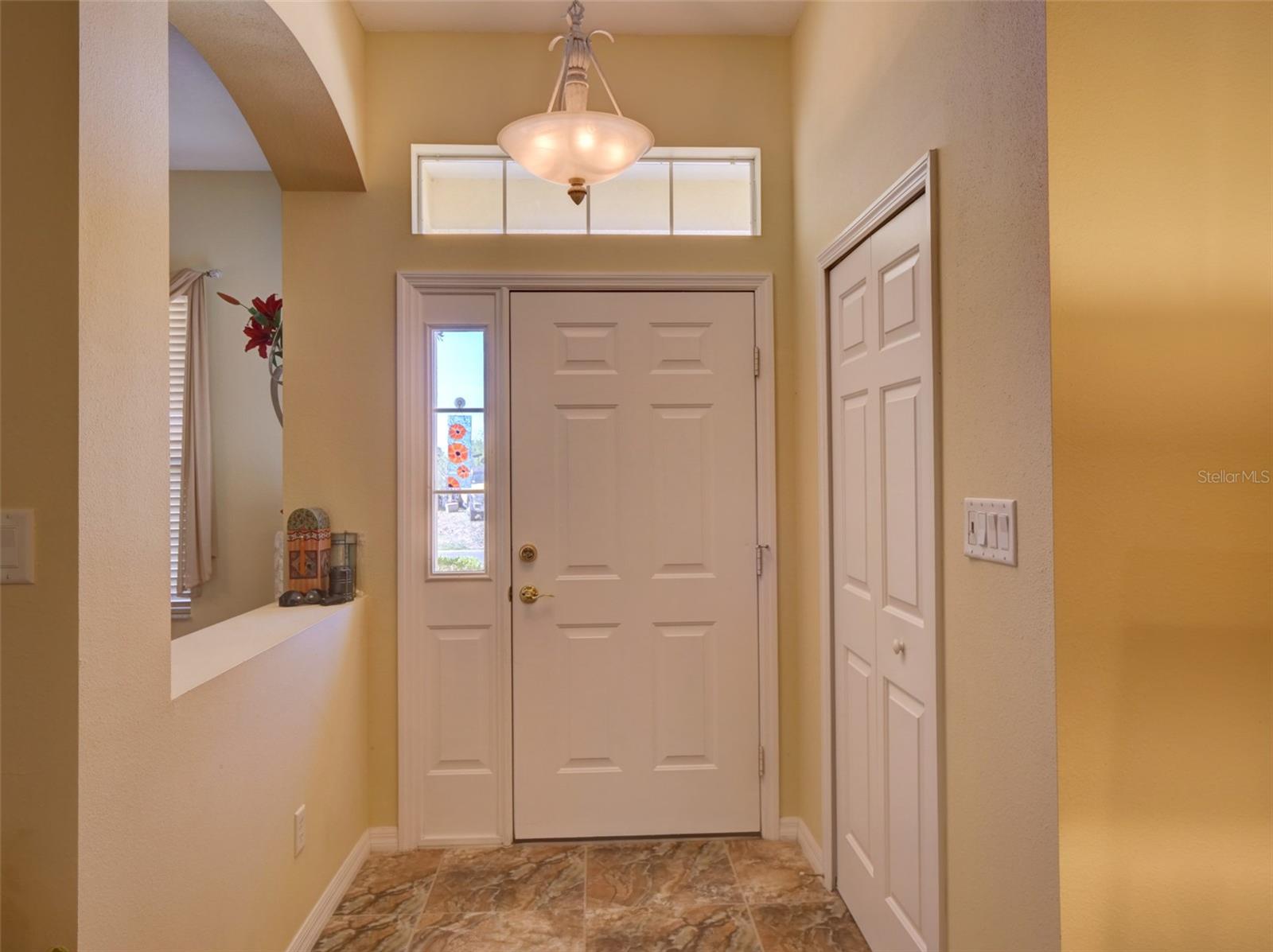 Image 3 of 32 For 24104 Robinwood Street