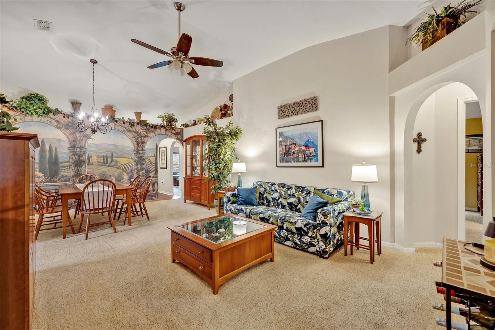 Image 11 of 56 For 257 Winding Cove Avenue