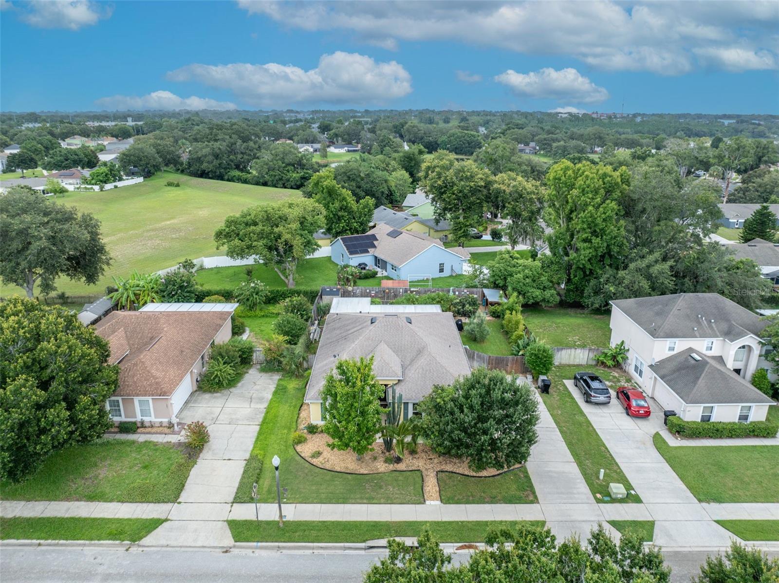Image 4 of 56 For 257 Winding Cove Avenue