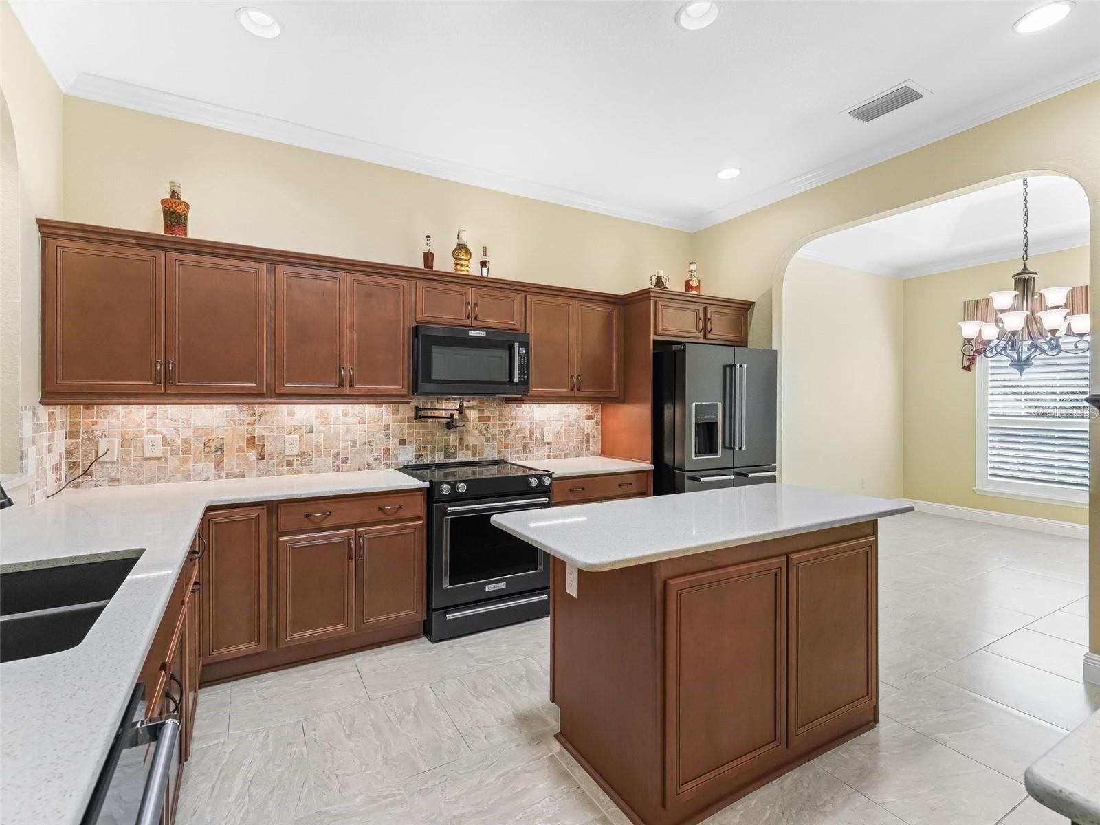 Image 12 of 46 For 10929 167th Place