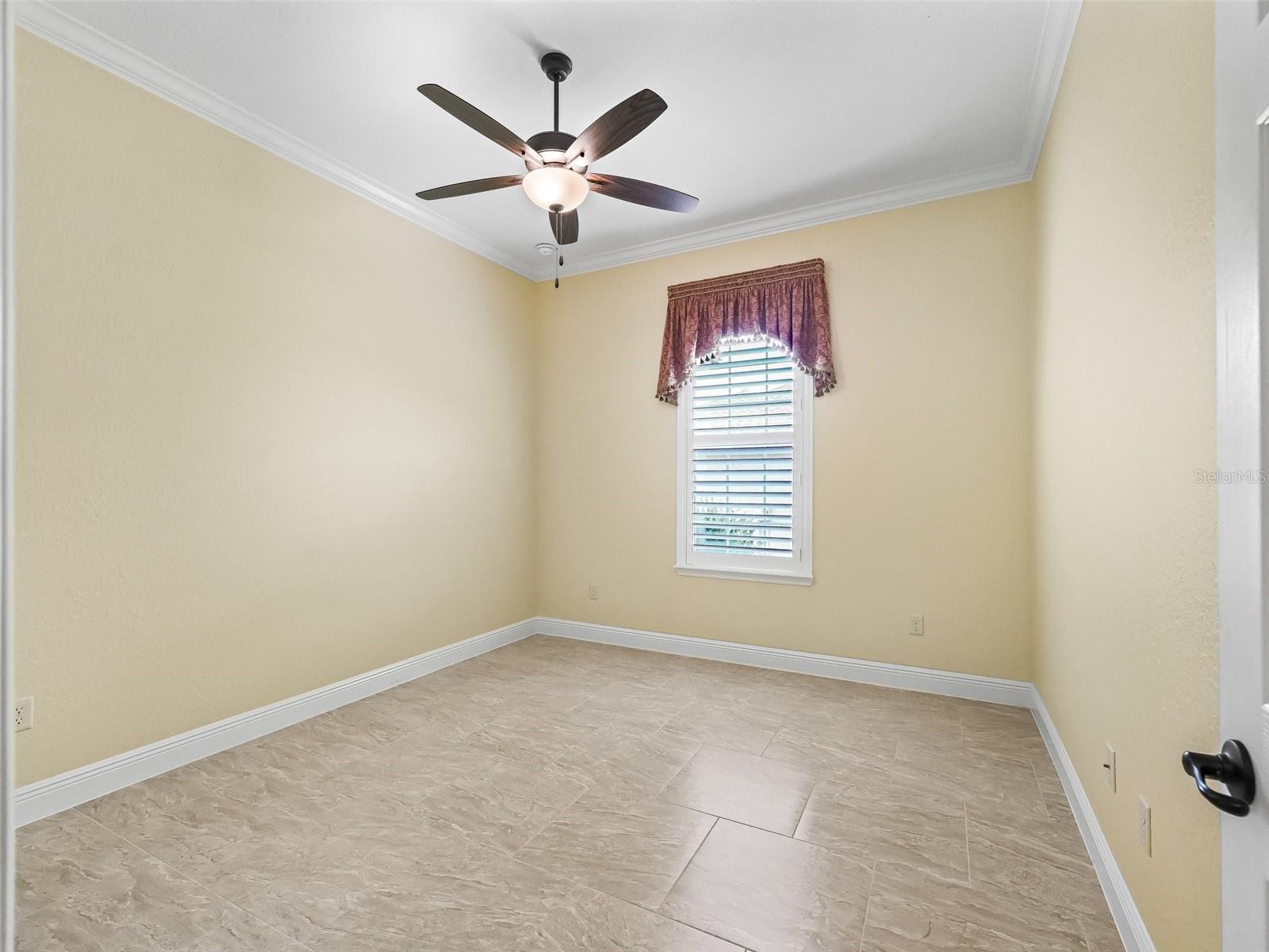 Image 29 of 46 For 10929 167th Place