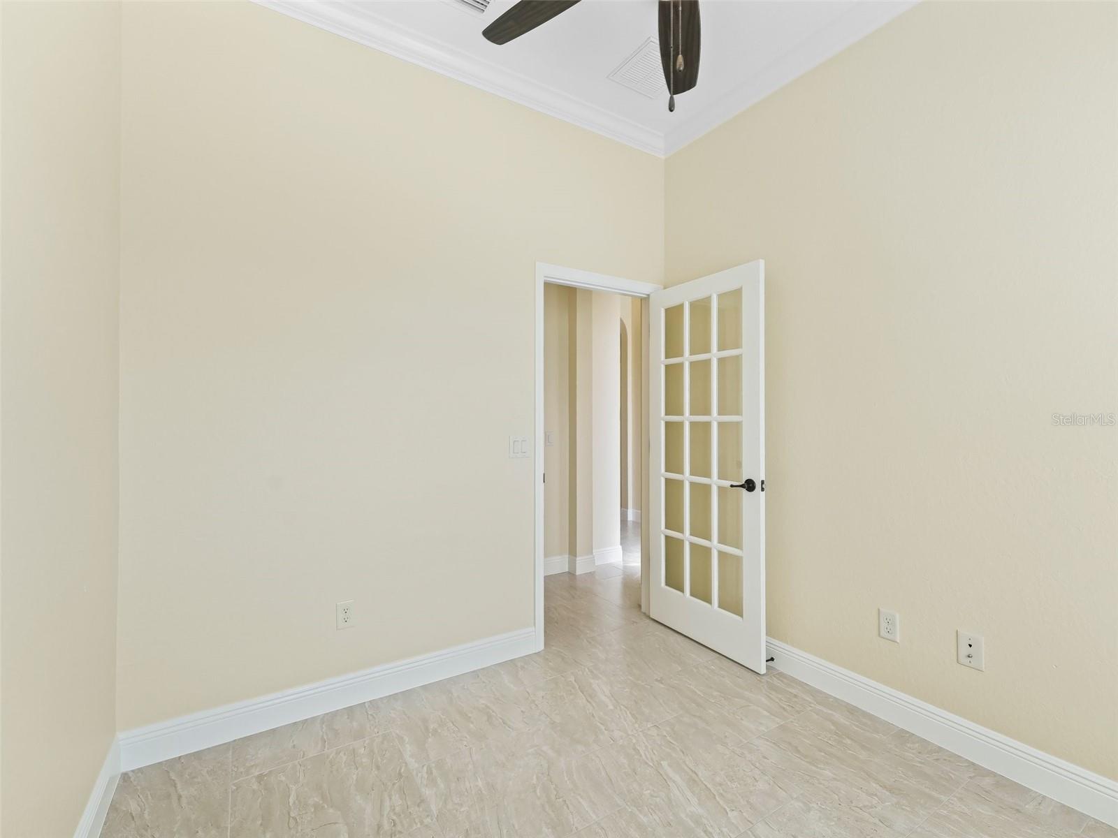 Image 33 of 46 For 10929 167th Place