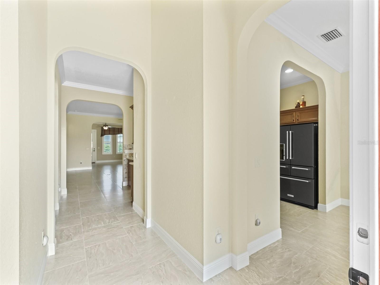 Image 4 of 46 For 10929 167th Place
