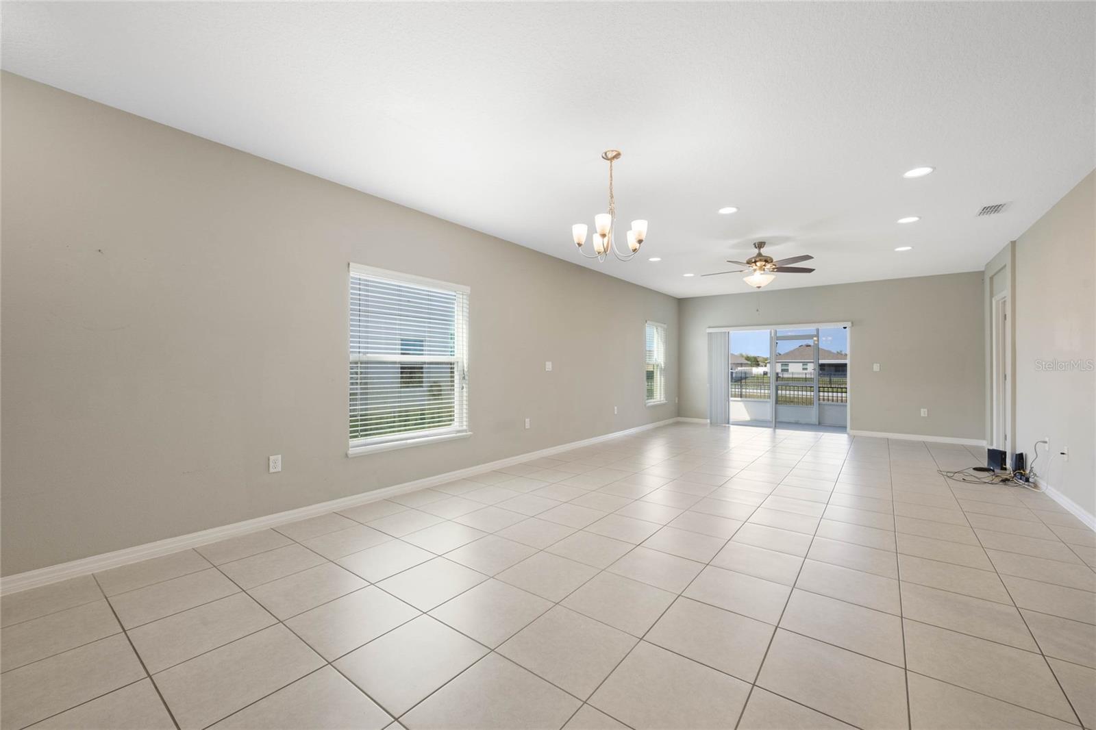 Image 13 of 46 For 213 Primrose Drive