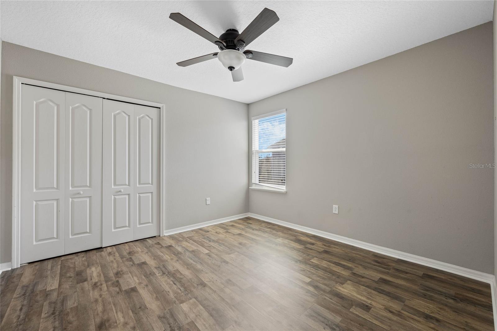 Image 30 of 46 For 213 Primrose Drive