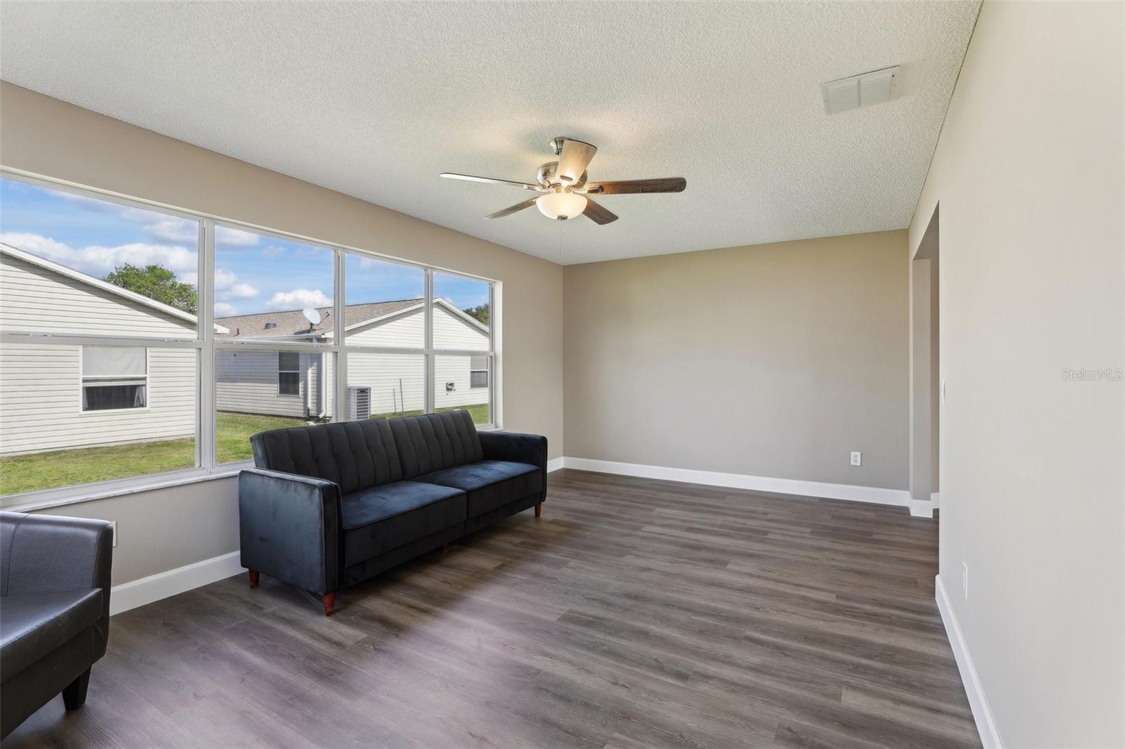 Image 15 of 25 For 2609 Privada Drive