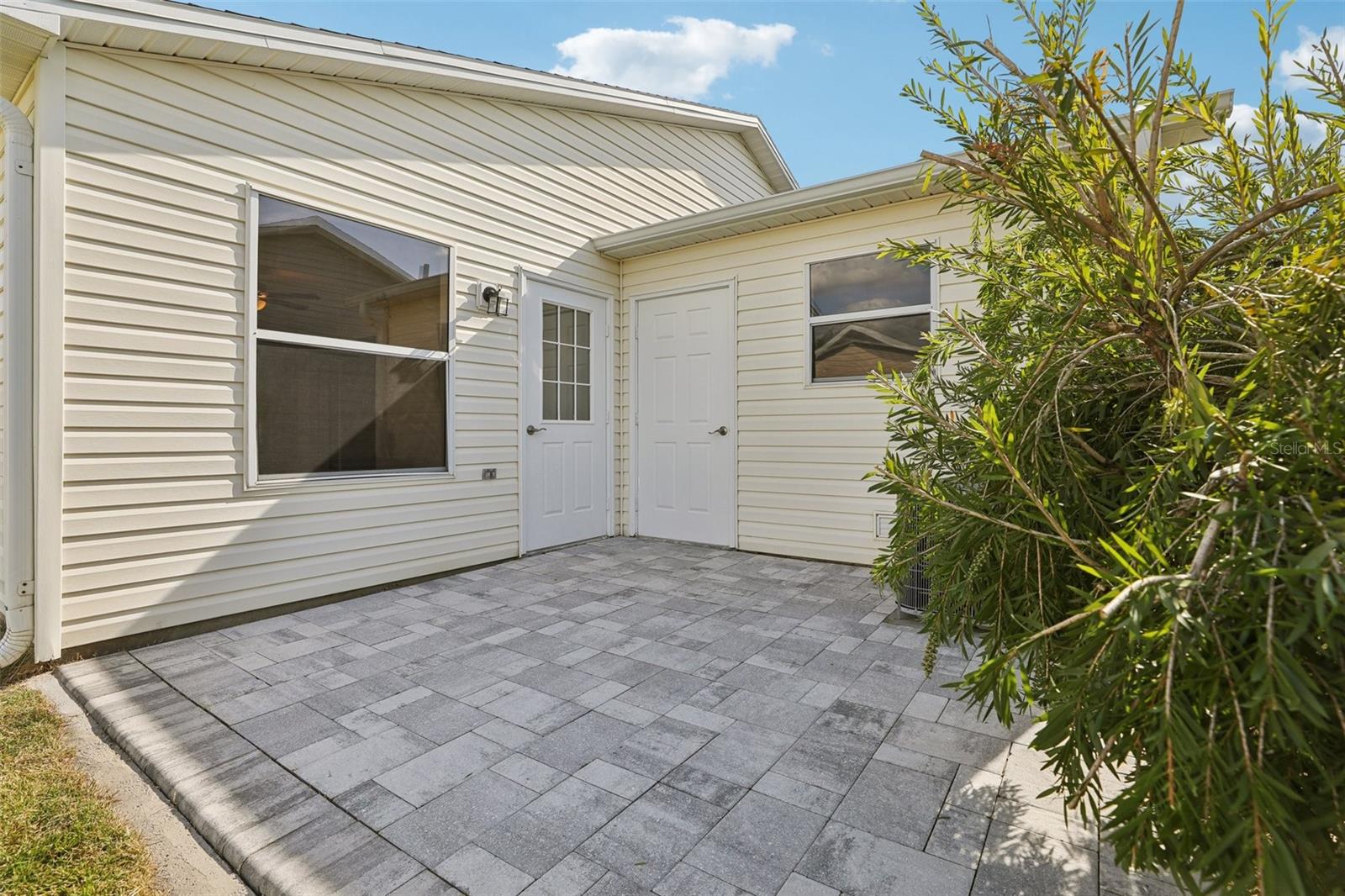 Image 23 of 25 For 2609 Privada Drive