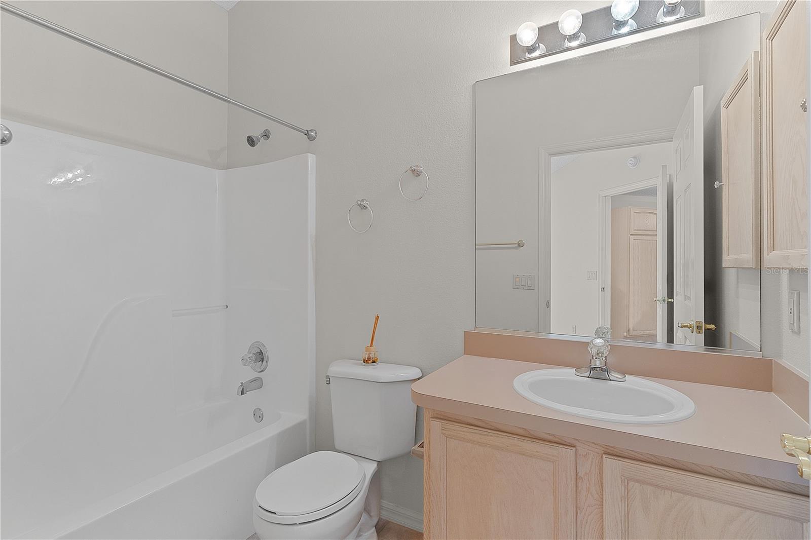 Image 24 of 32 For 1135 Santa Cruz Drive