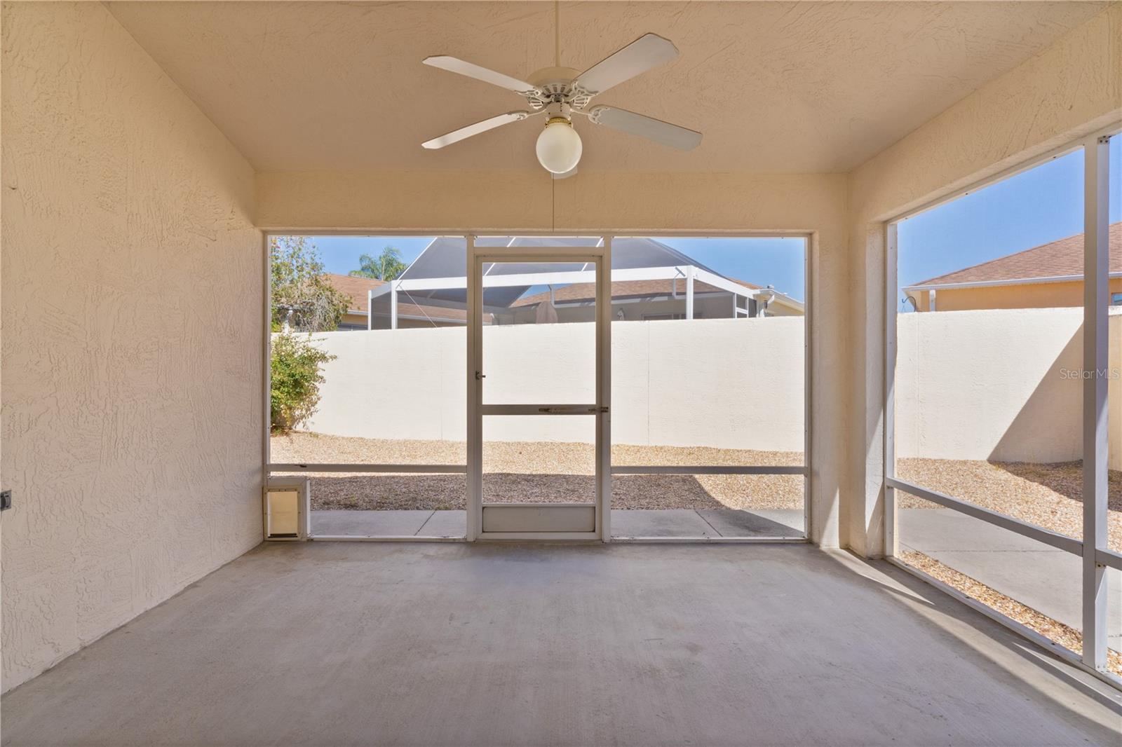 Image 28 of 32 For 1135 Santa Cruz Drive
