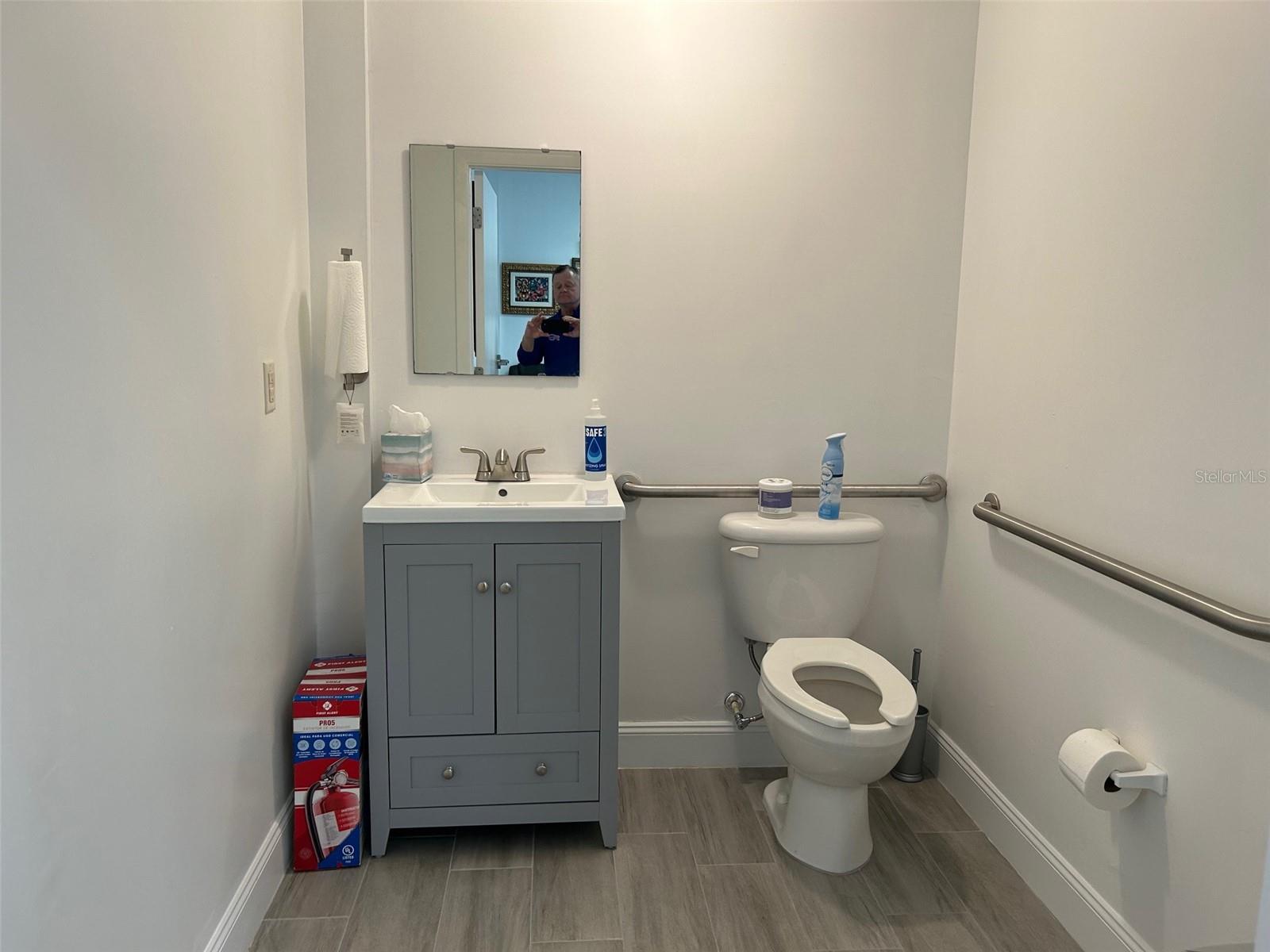 Image 15 of 19 For 30924 Suneagle Drive