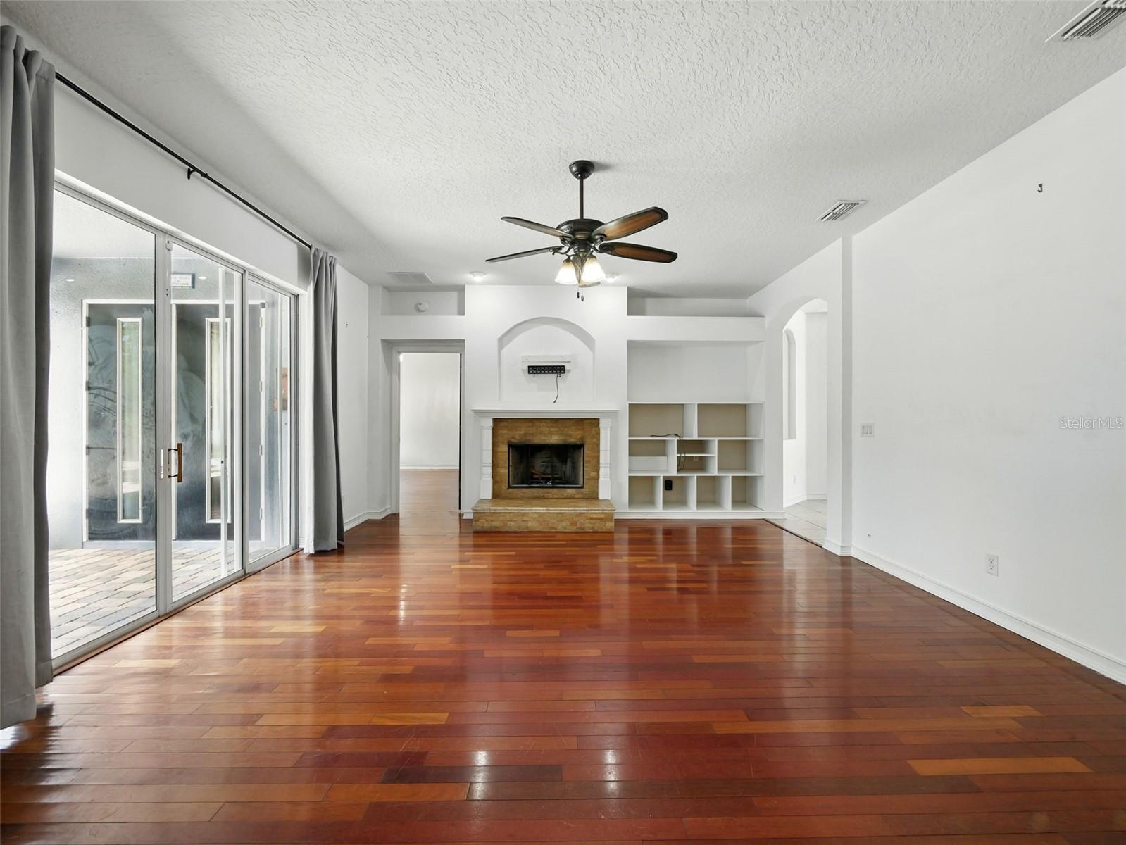 Image 11 of 44 For 3234 Cypress Grove Dr
