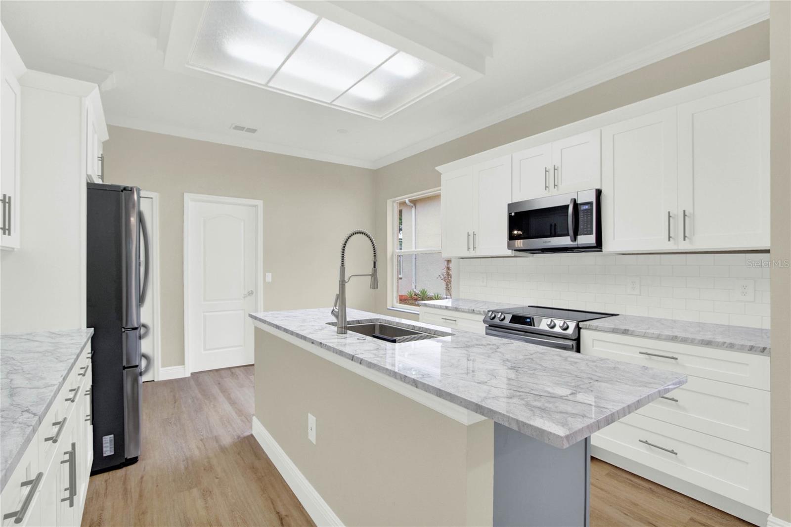 Image 22 of 42 For 2205 Stonebridge Way