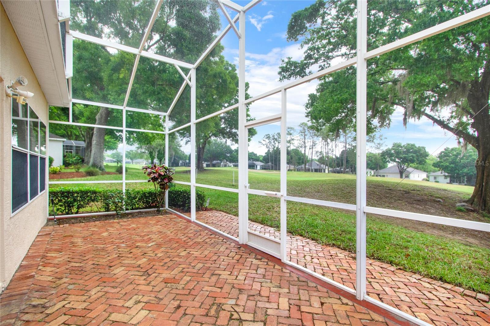 Image 31 of 42 For 2205 Stonebridge Way