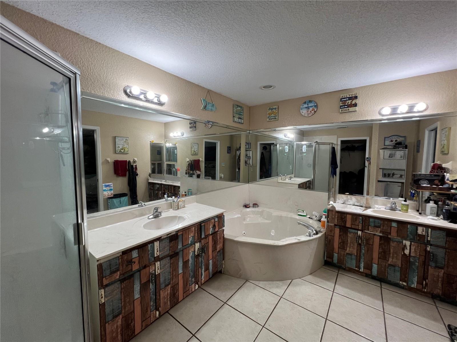 Image 8 of 19 For 5143 155th Loop