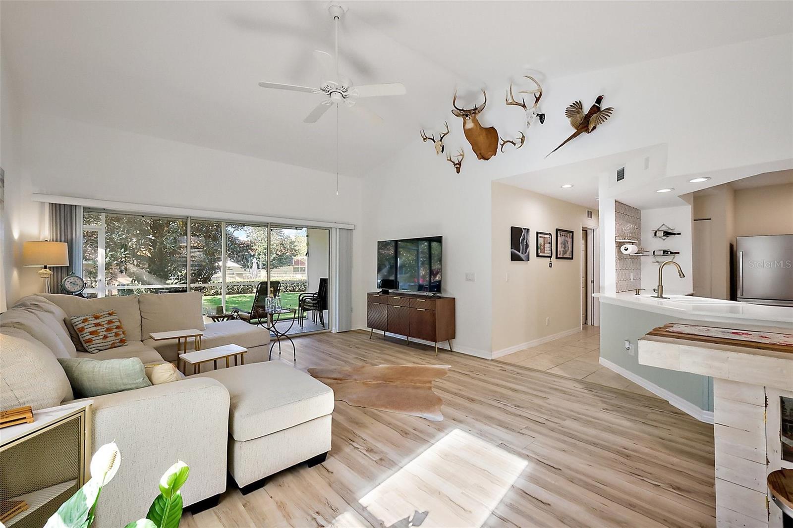 Image 3 of 39 For 5385 Admiral Way