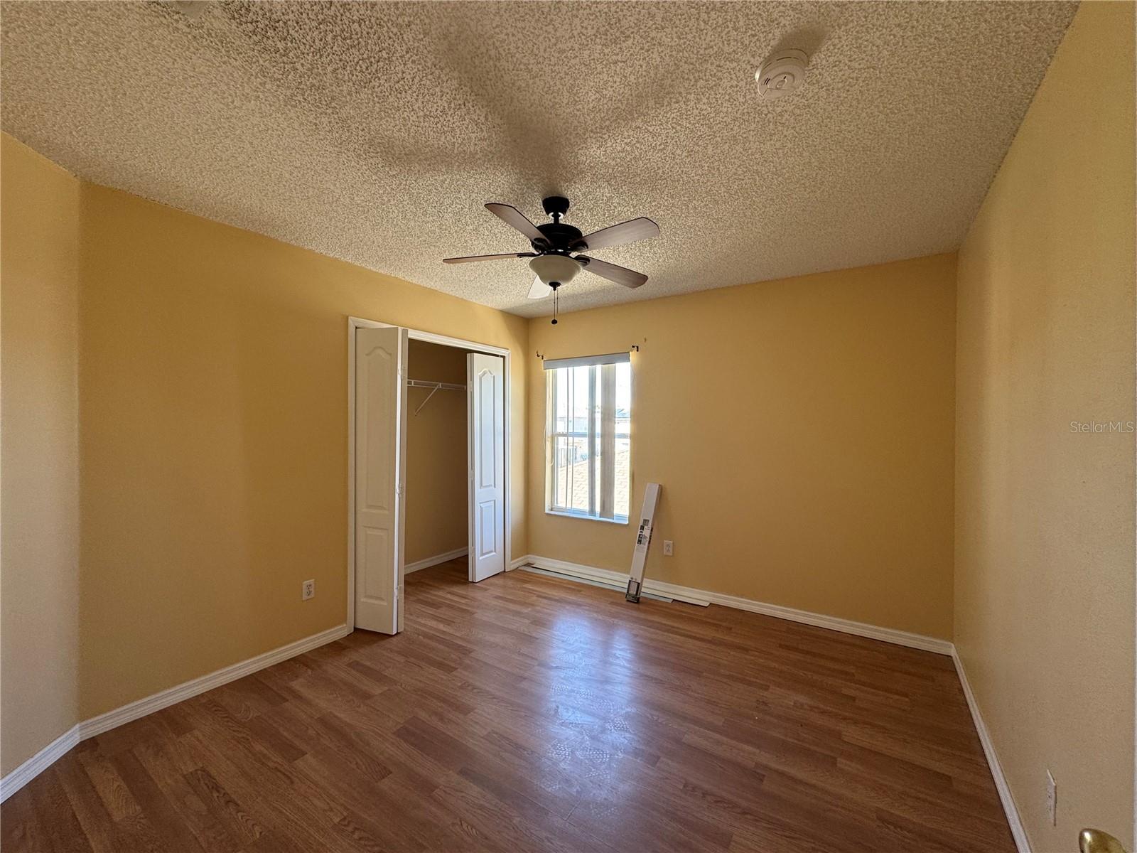 Image 35 of 42 For 1560 Tiverton Boulevard