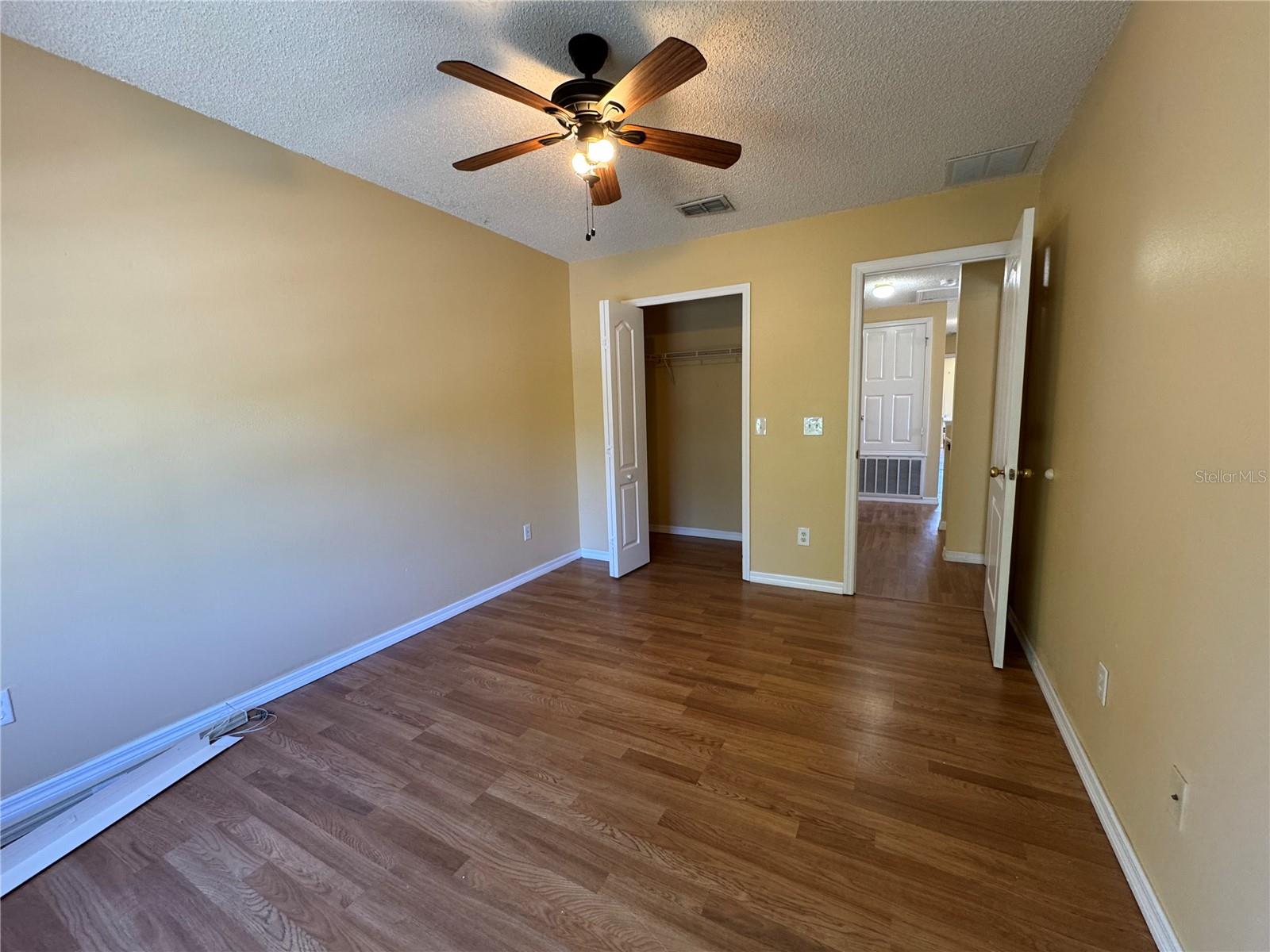 Image 41 of 42 For 1560 Tiverton Boulevard