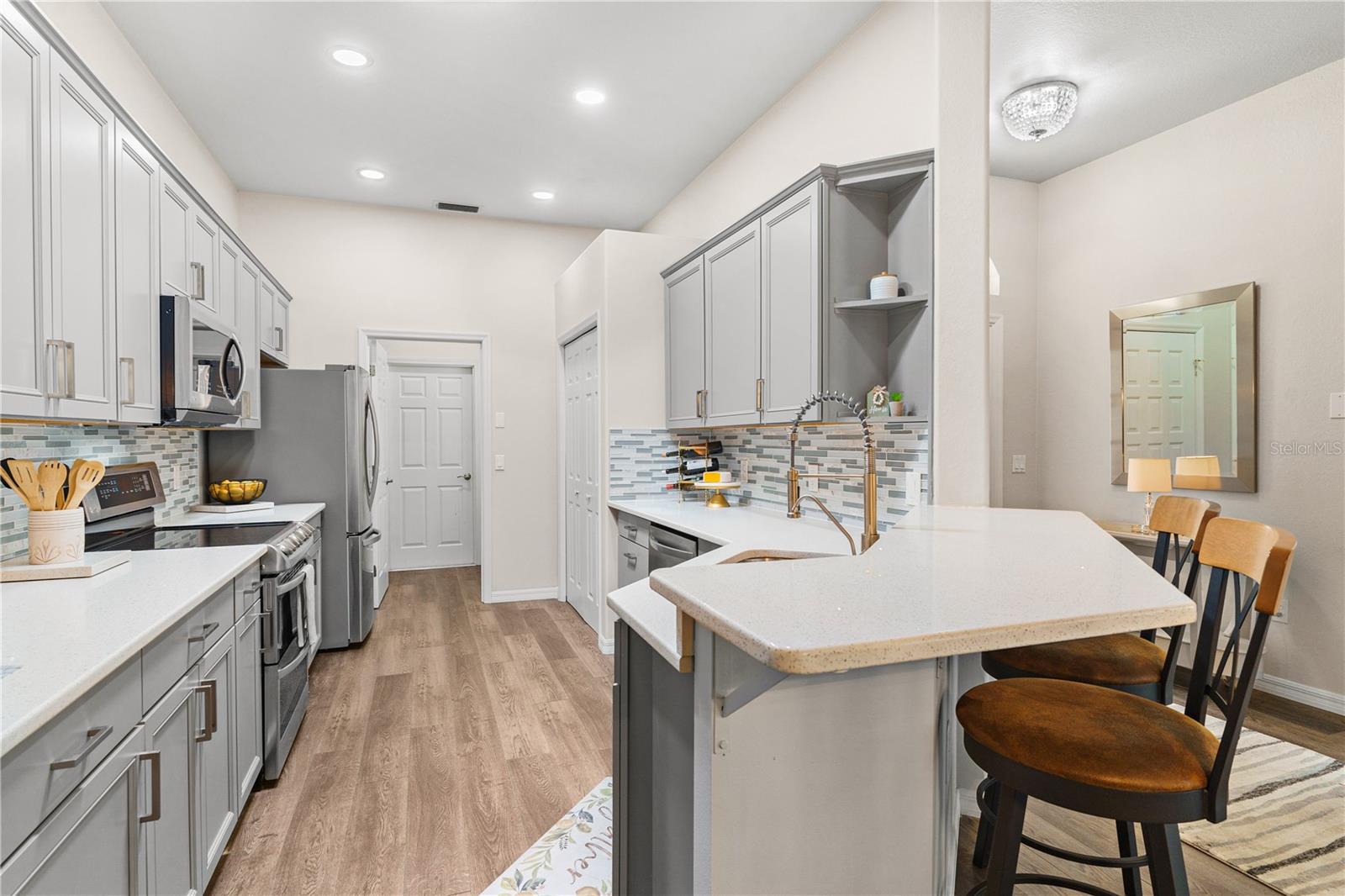 Image 15 of 44 For 6152 Topsail Road